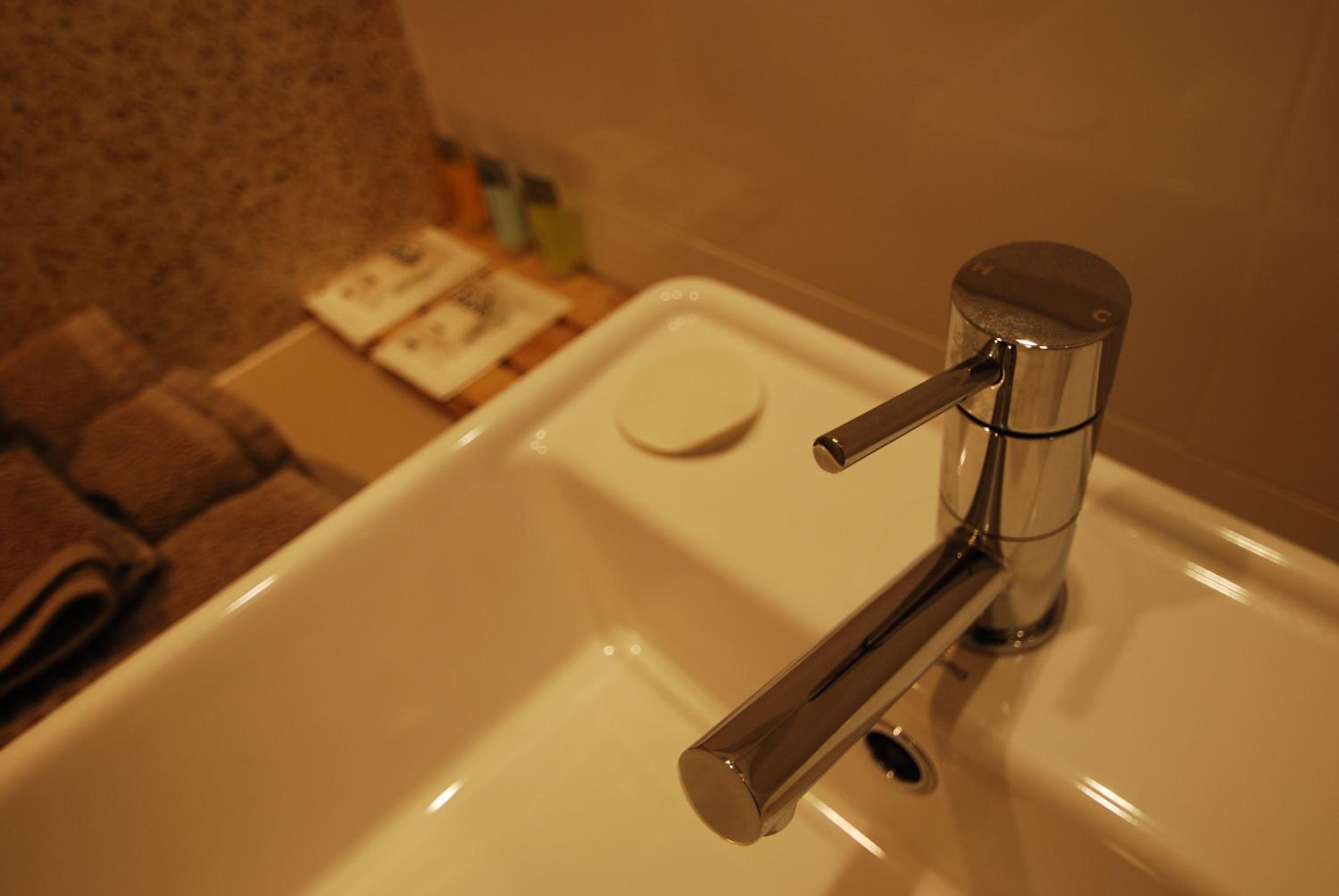 Executive Room - Photo 8