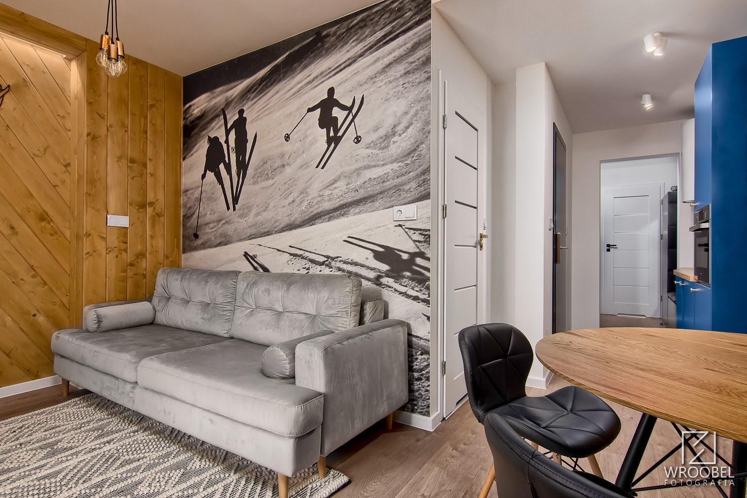 Apartment with Balcony - Photo 1