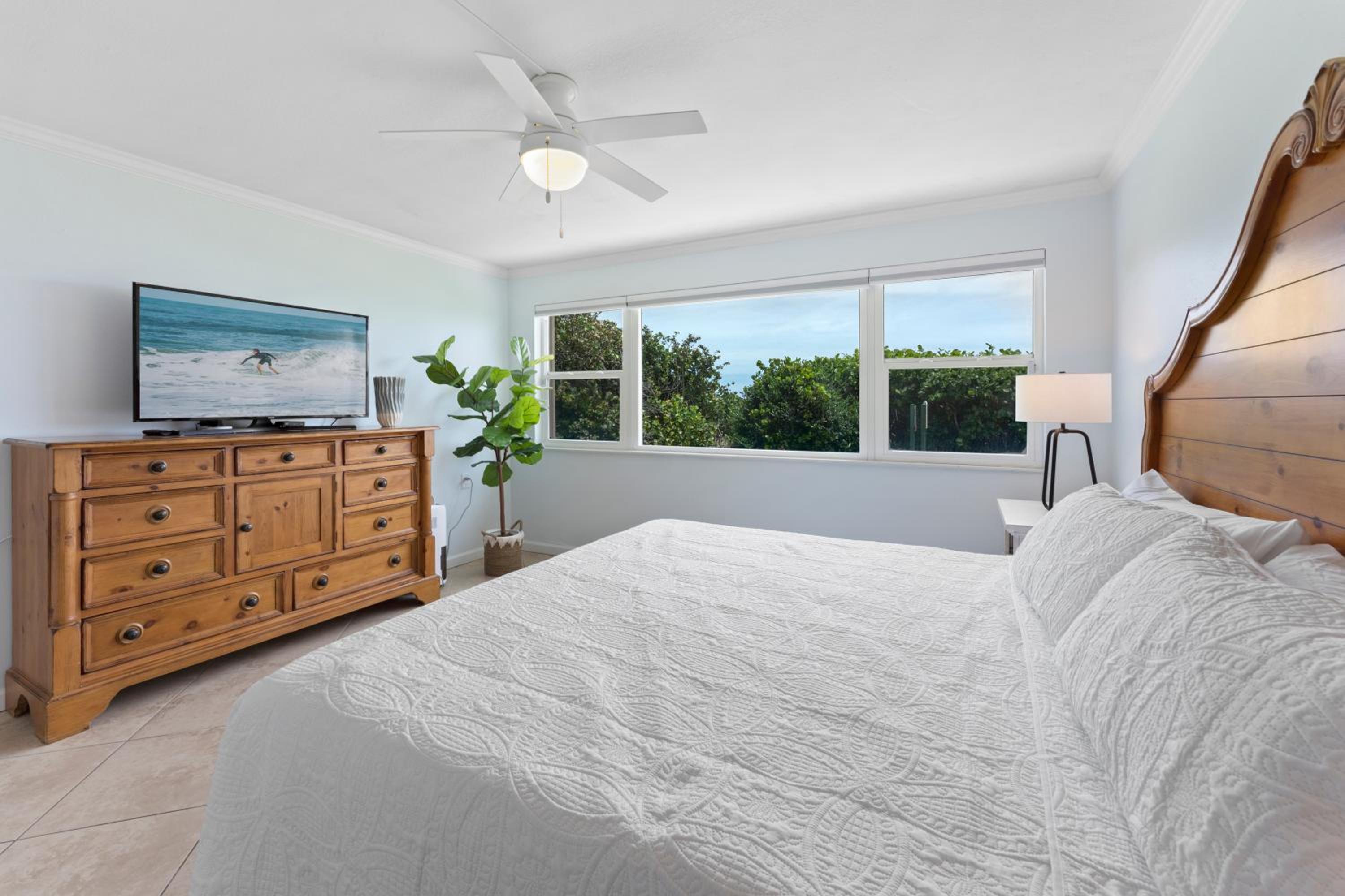 Standard Two-Bedroom Apartment on Ground Floor - Unit #101 photo 2