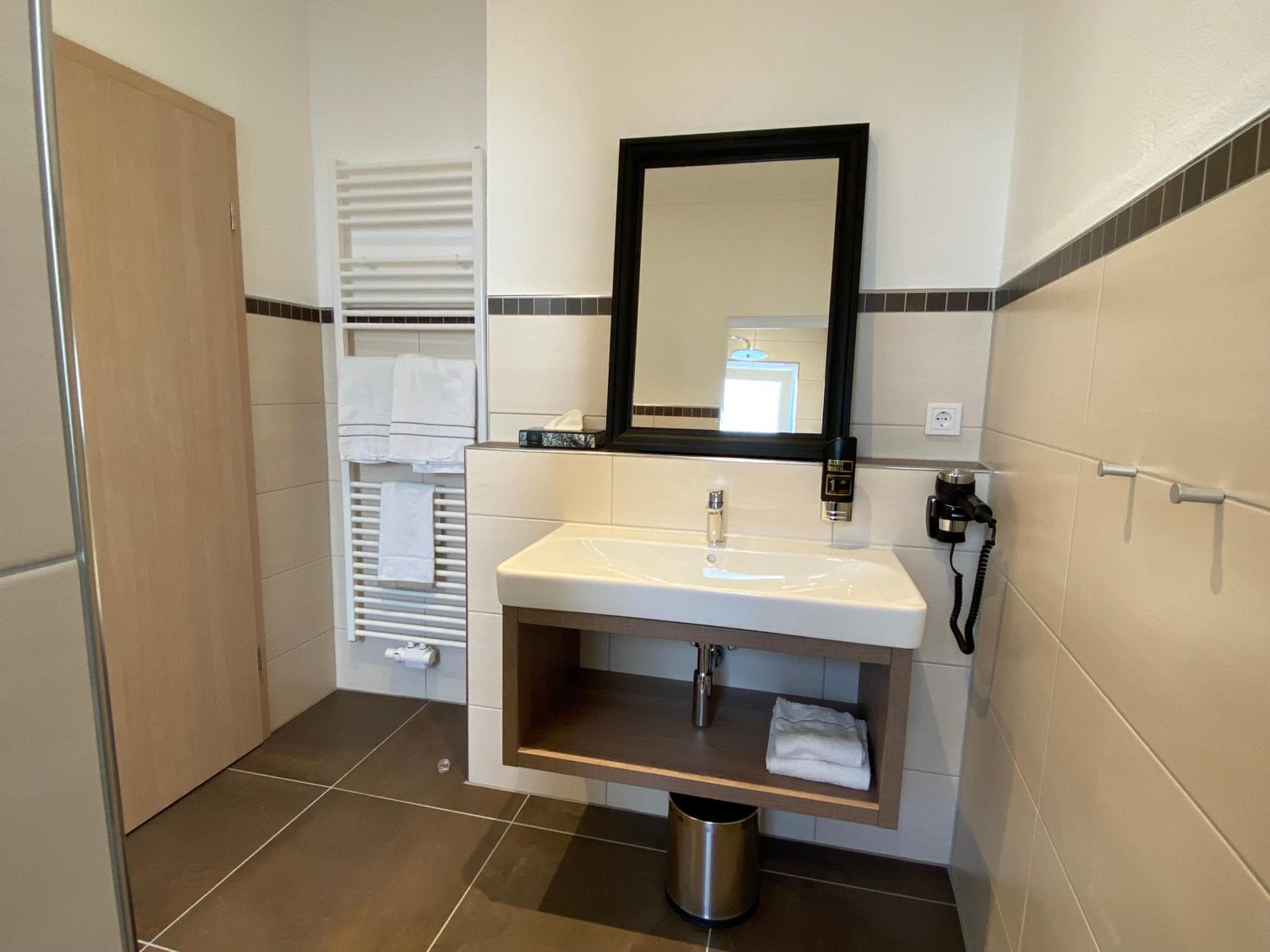 Superior Triple Room - Photo 5