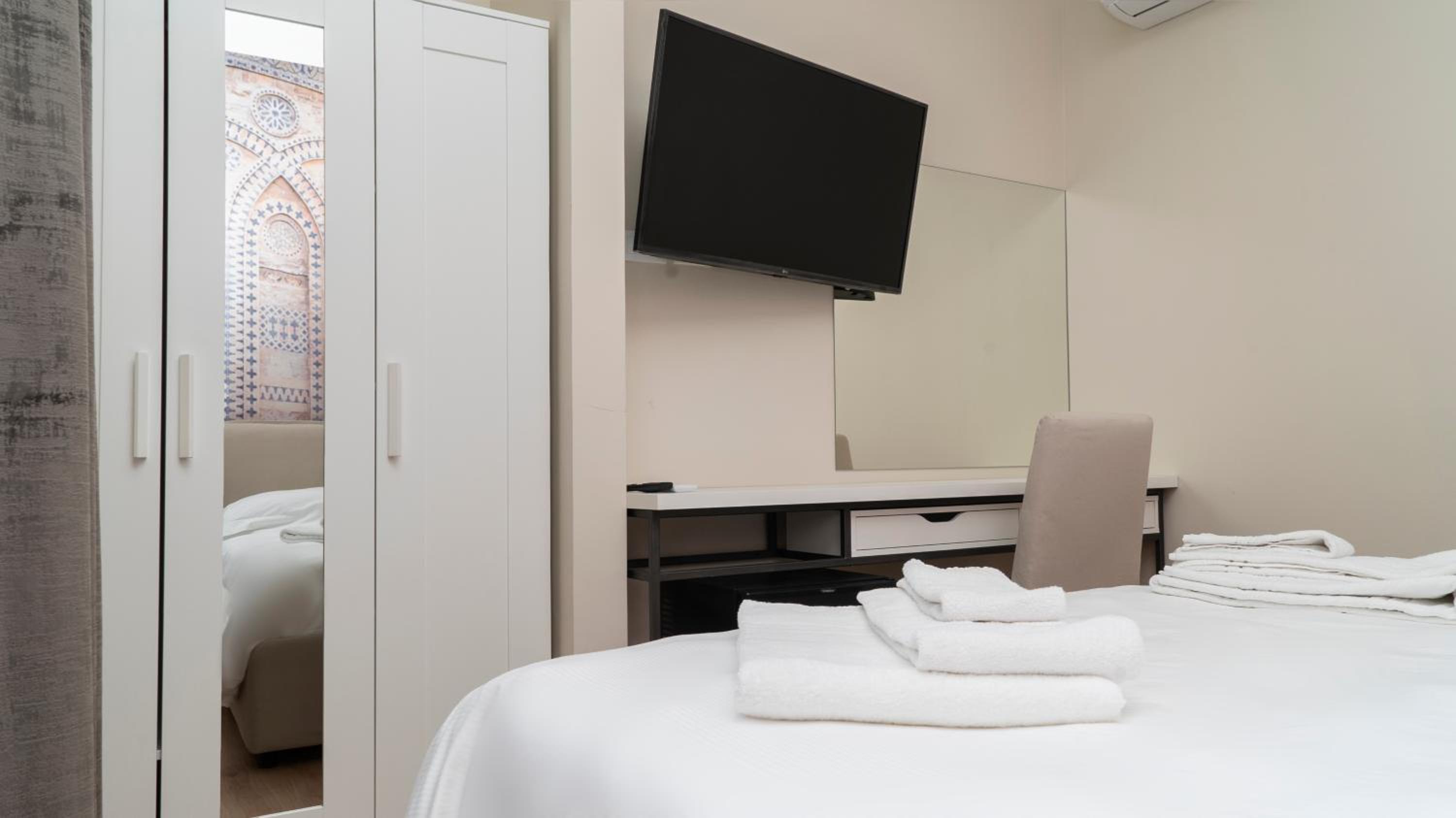 Deluxe Room photo 3