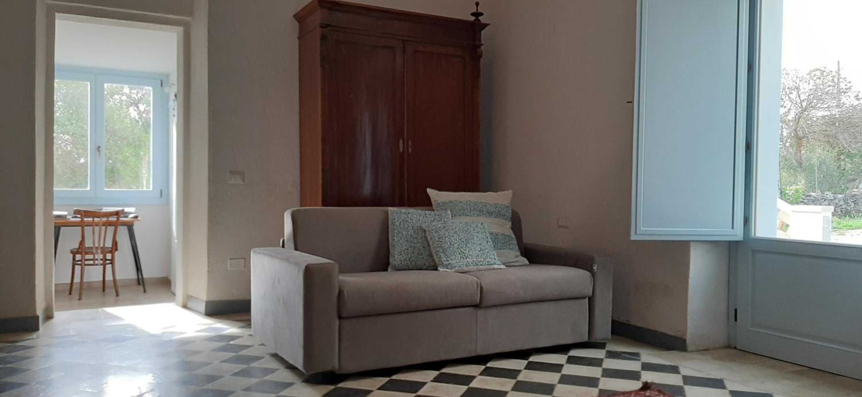 Deluxe Apartment photo 2
