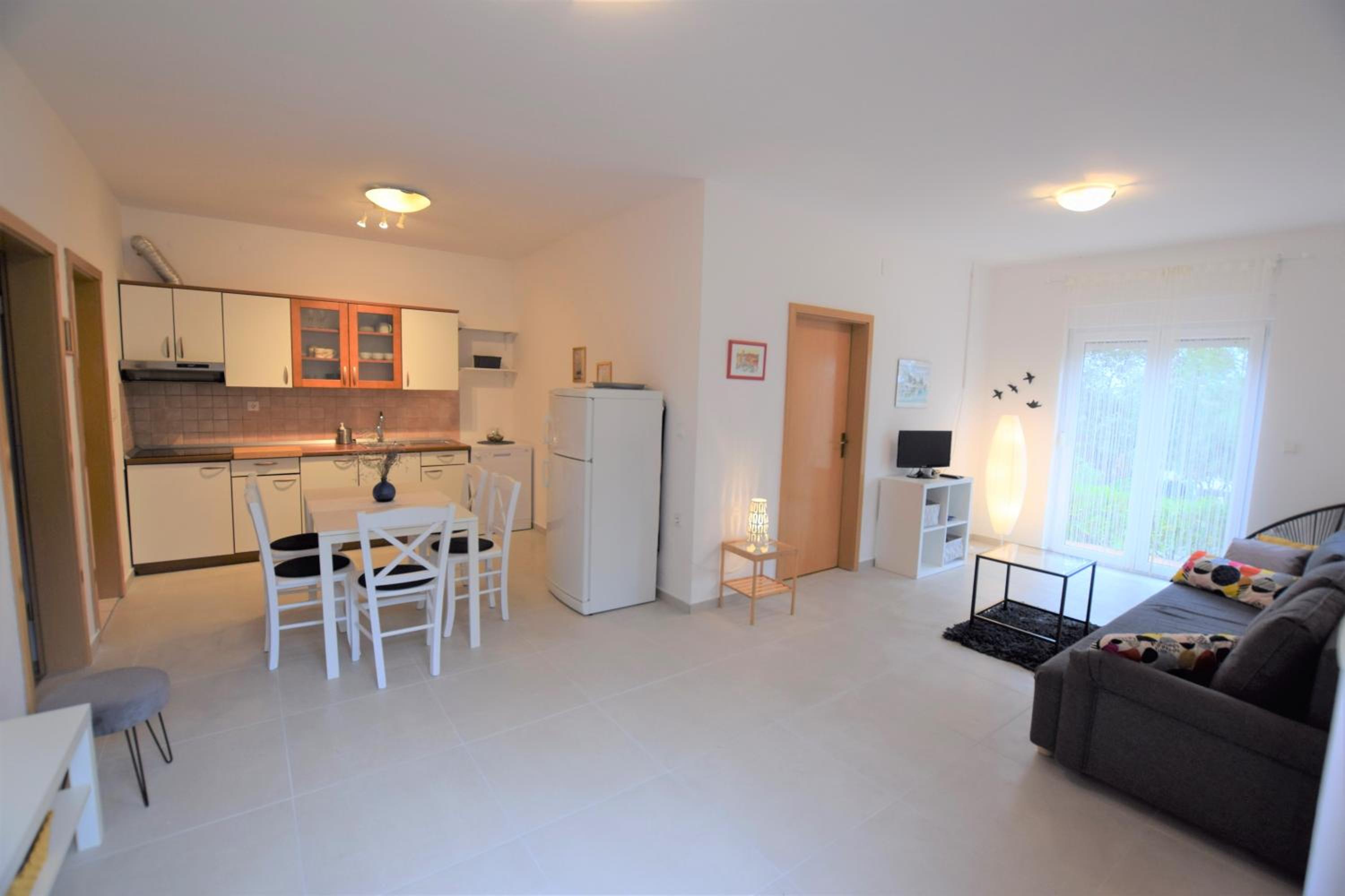 Four-Bedroom House photo 1