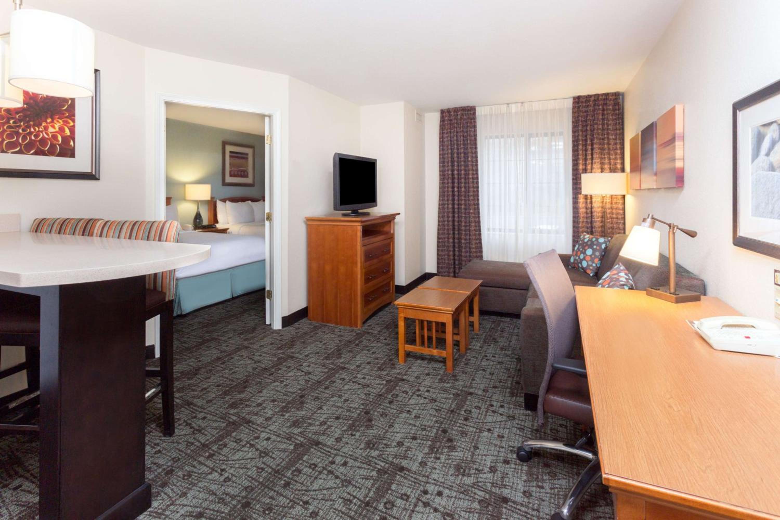 Two-Bedroom Suite with King and Queen Beds - Photo 3