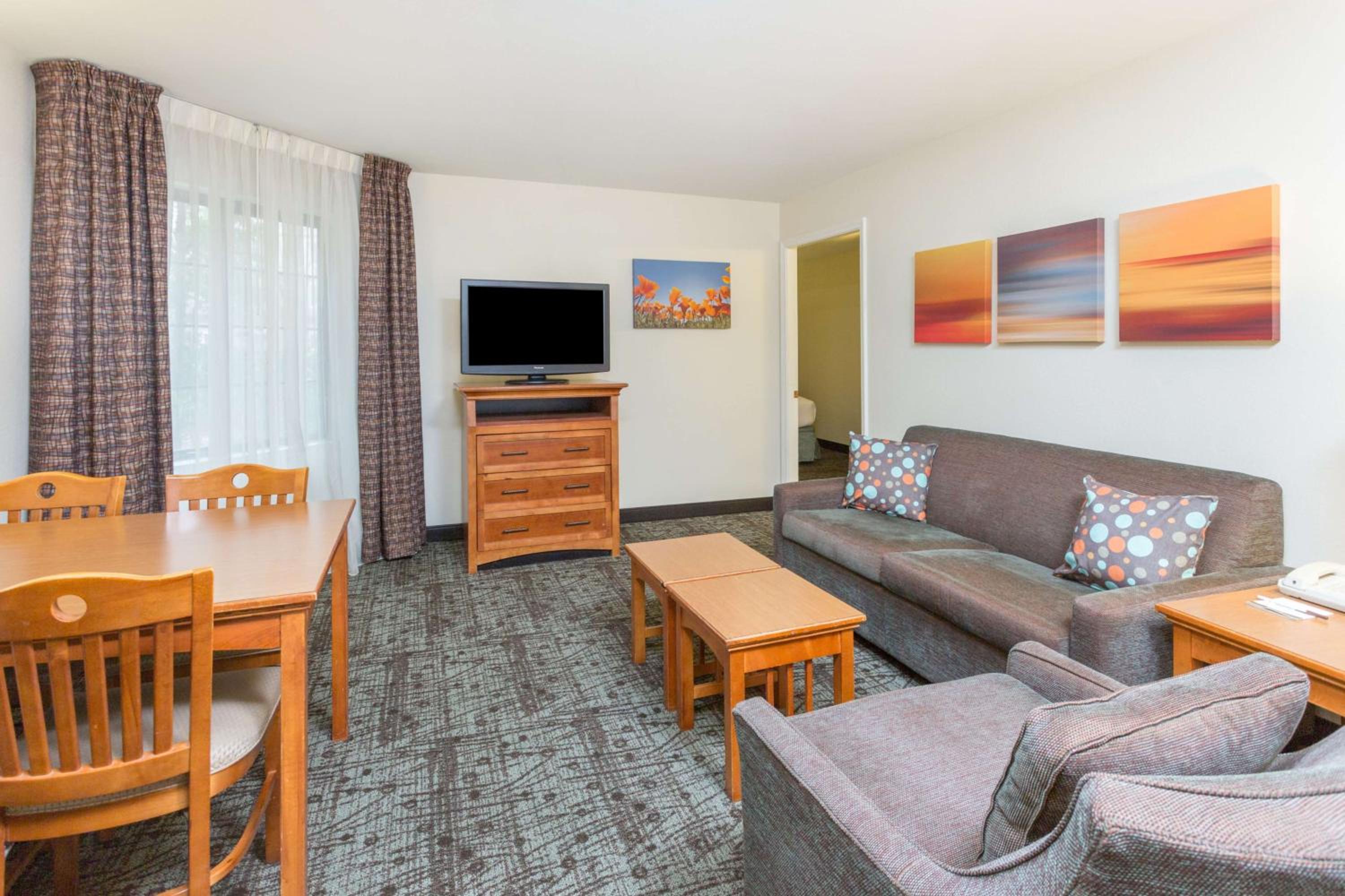 Two-Bedroom Suite with King and Queen Beds - Photo 2
