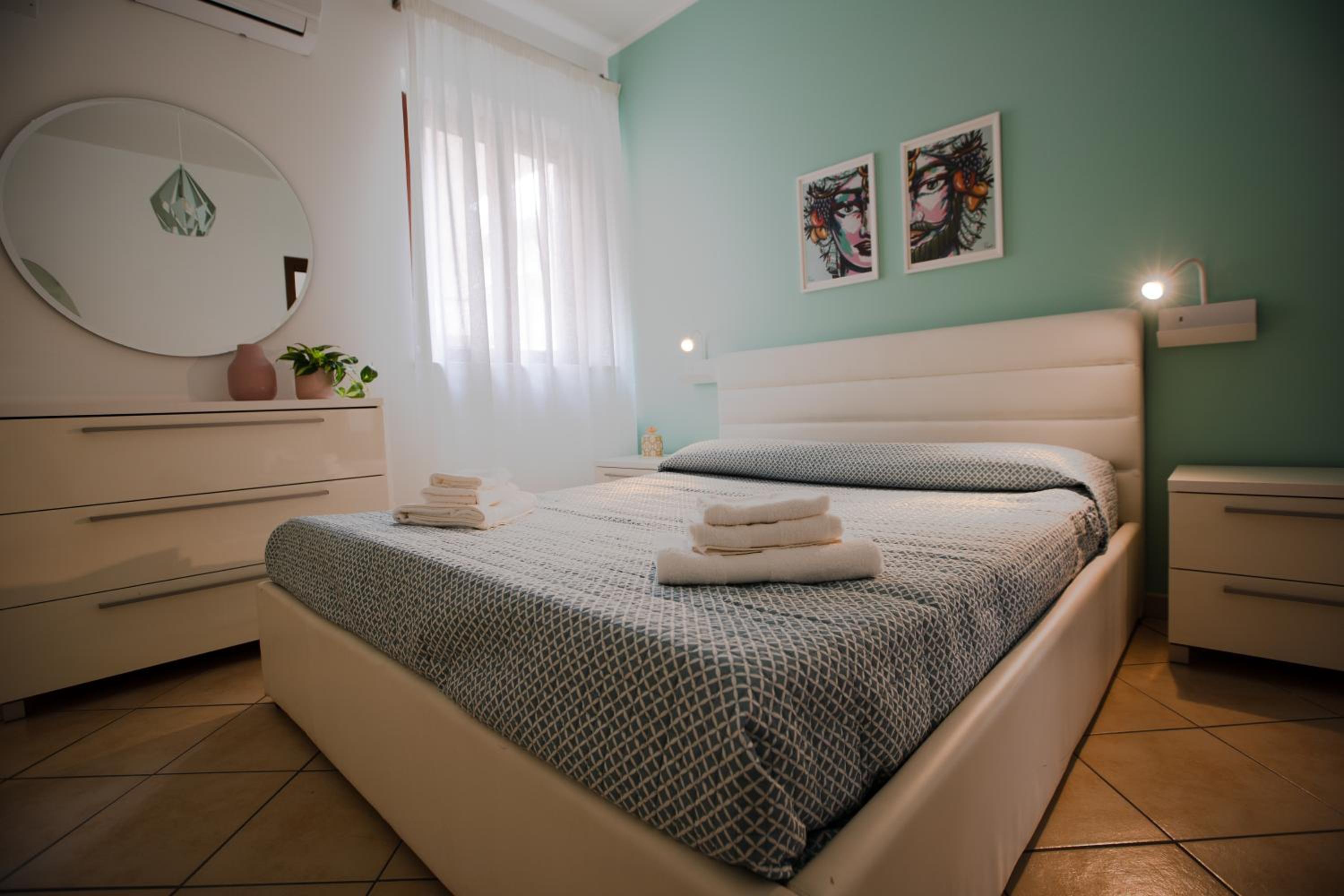 One-Bedroom House