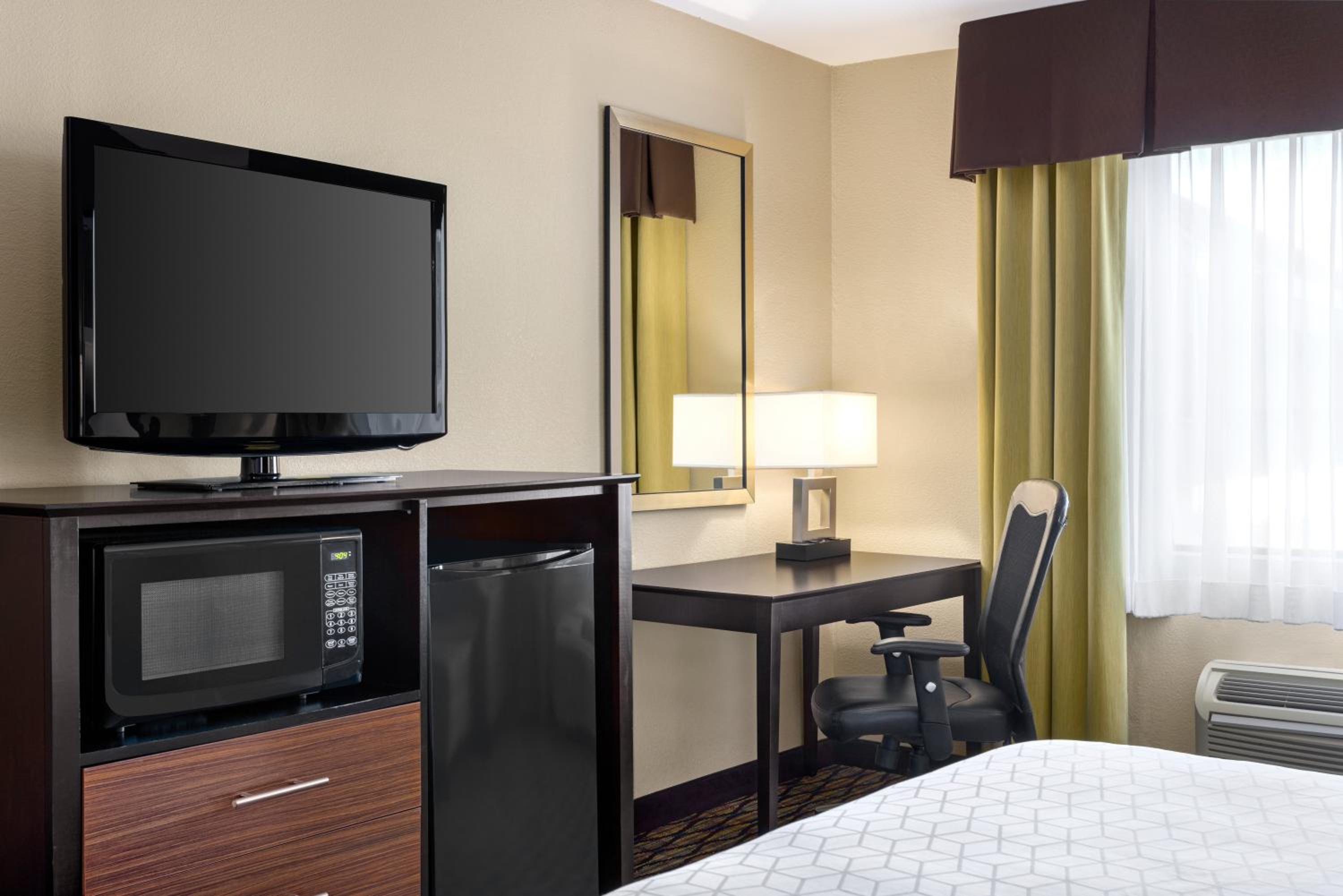 Standard King Room - Photo 1
