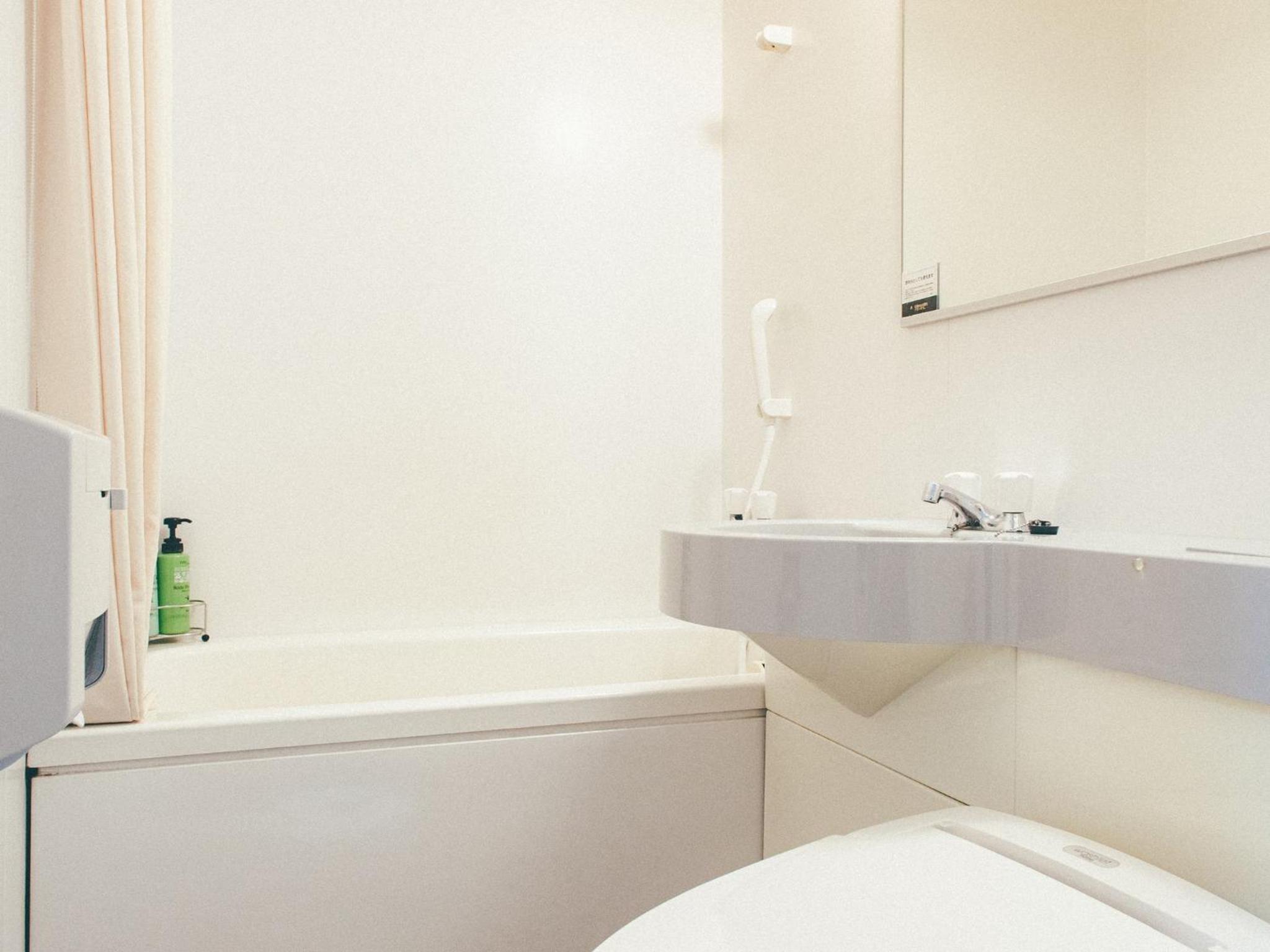 <Standard Floor> Double Room with Small Double Bed with Free Breakfast - Smoking - Photo 3