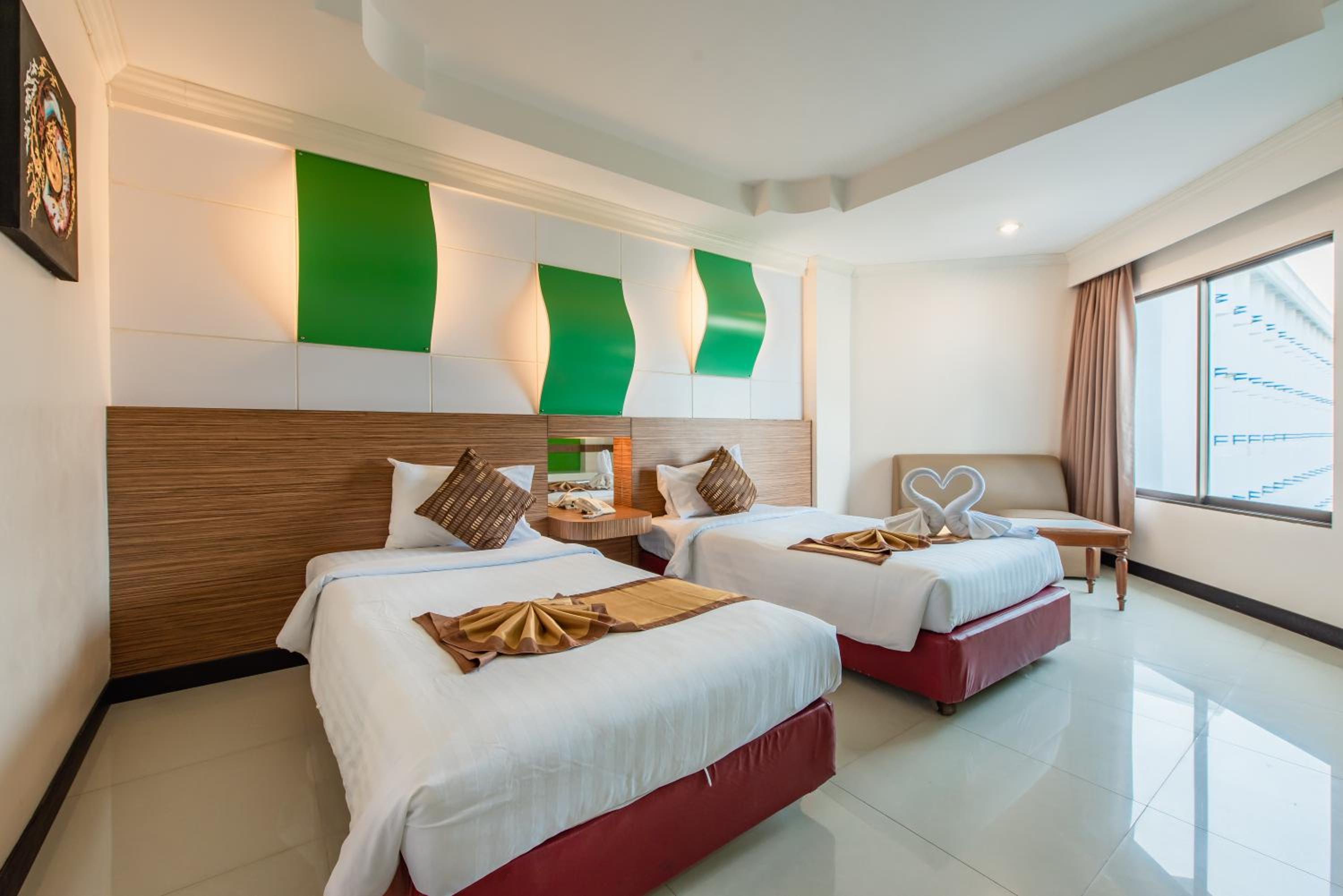 Superior Double or Twin Room - Photo 8