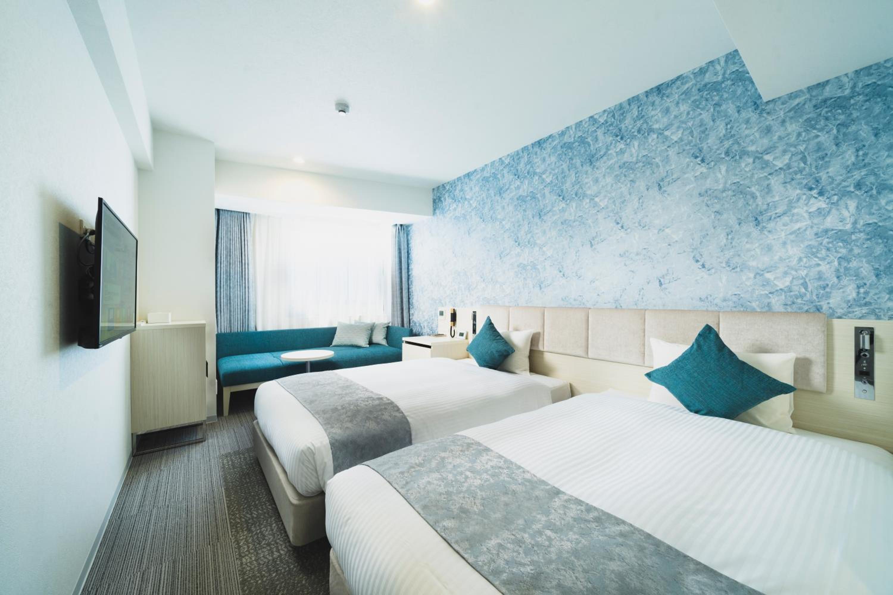 Twin Room - Photo 1