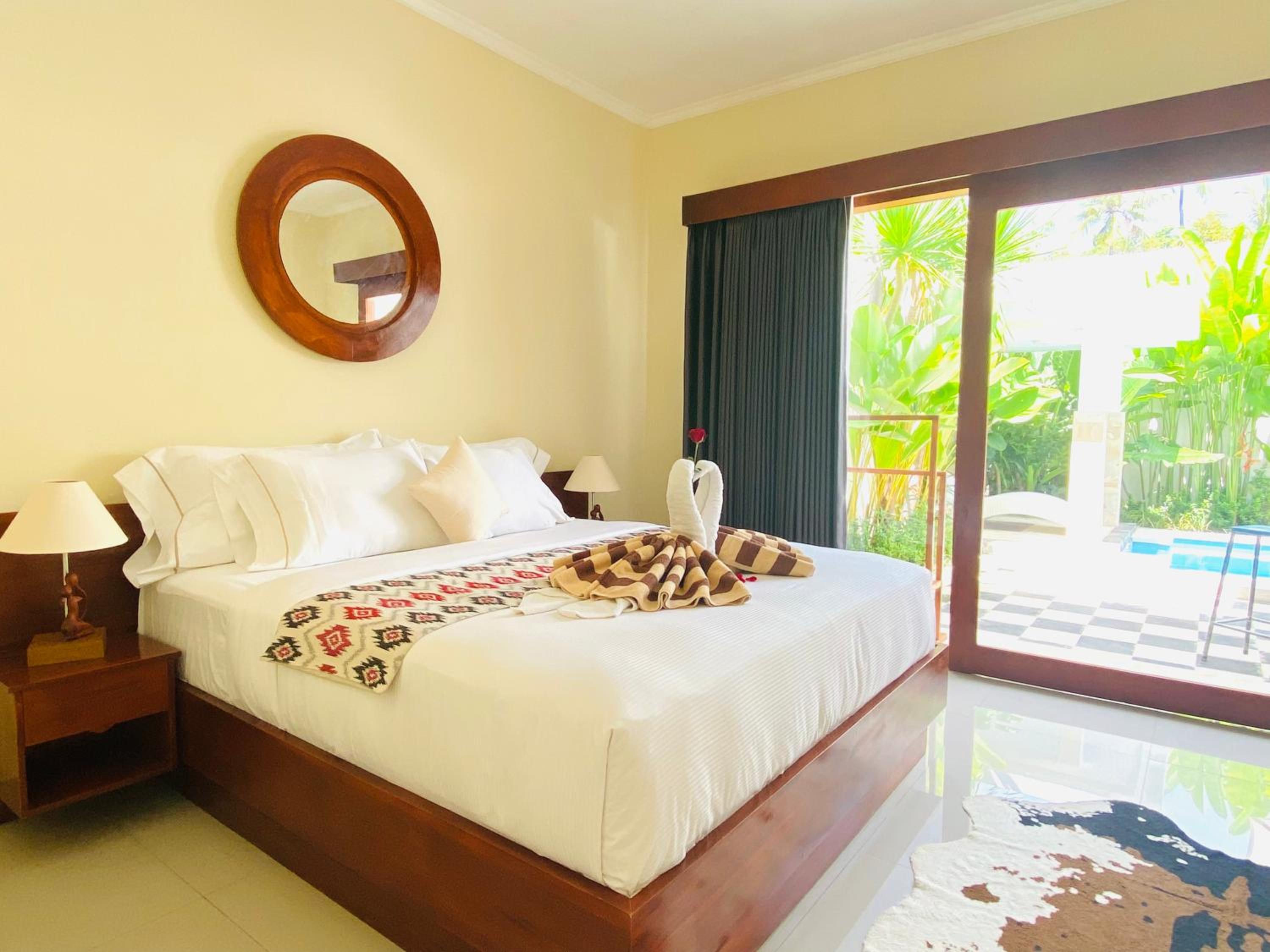 Two-Bedroom Villa - Photo 2