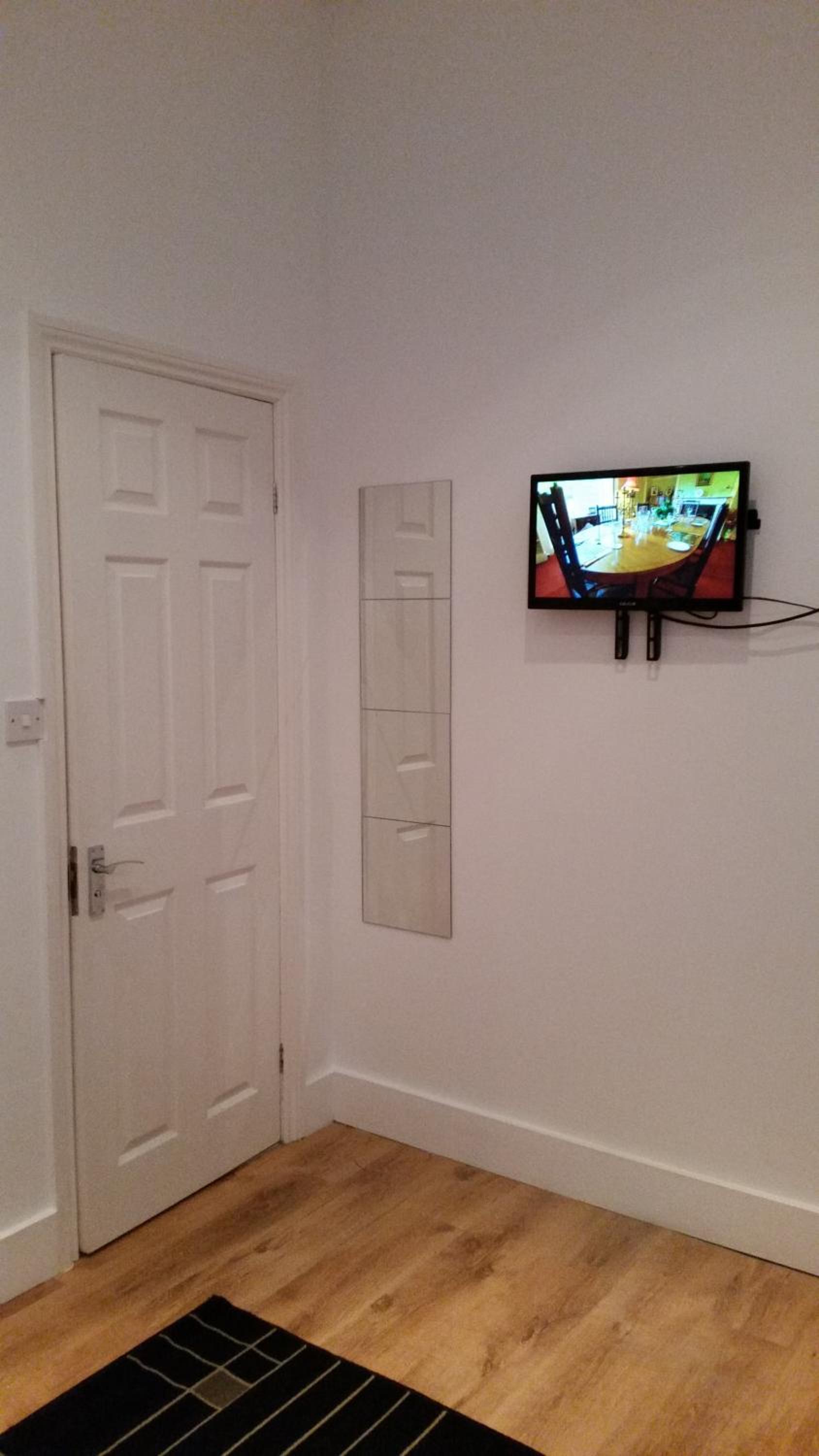 Basic Double Room photo 2