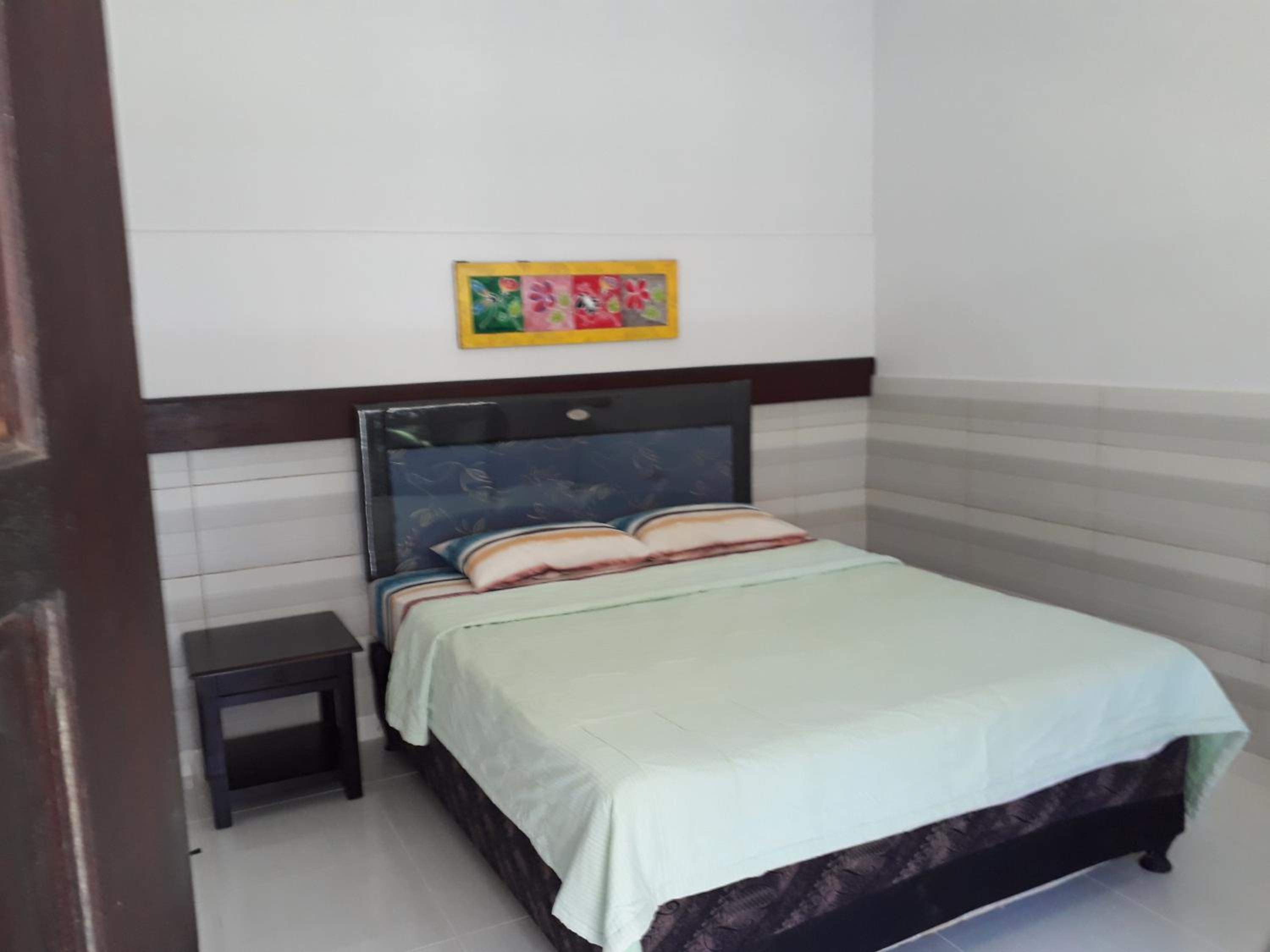 Budget Double Room - Photo 21