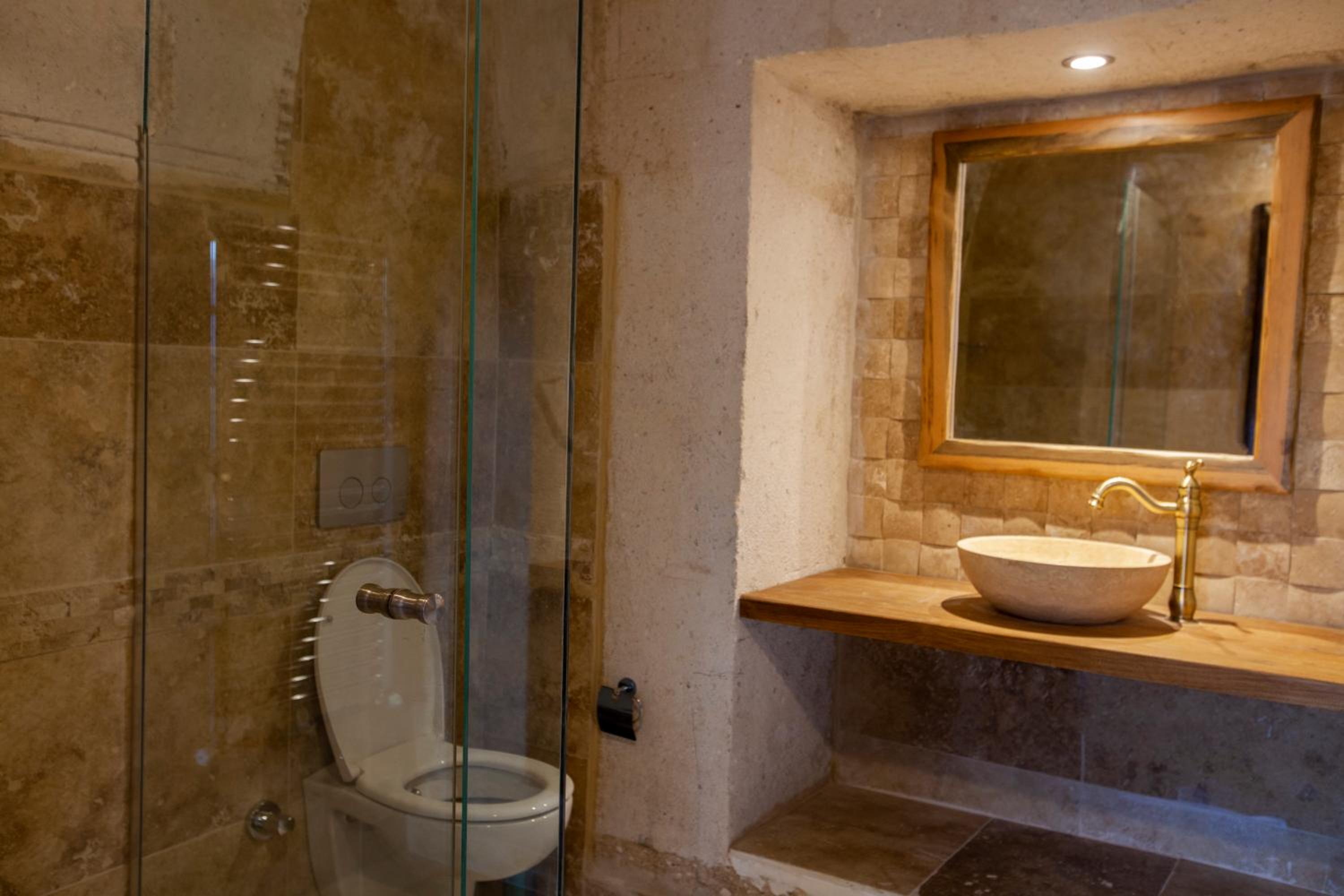 King Room with Spa Bath photo 2