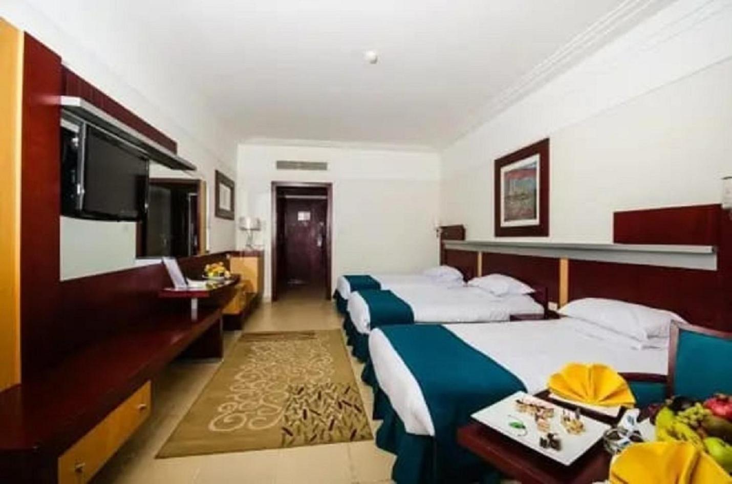 Town View Hotel — photo 42