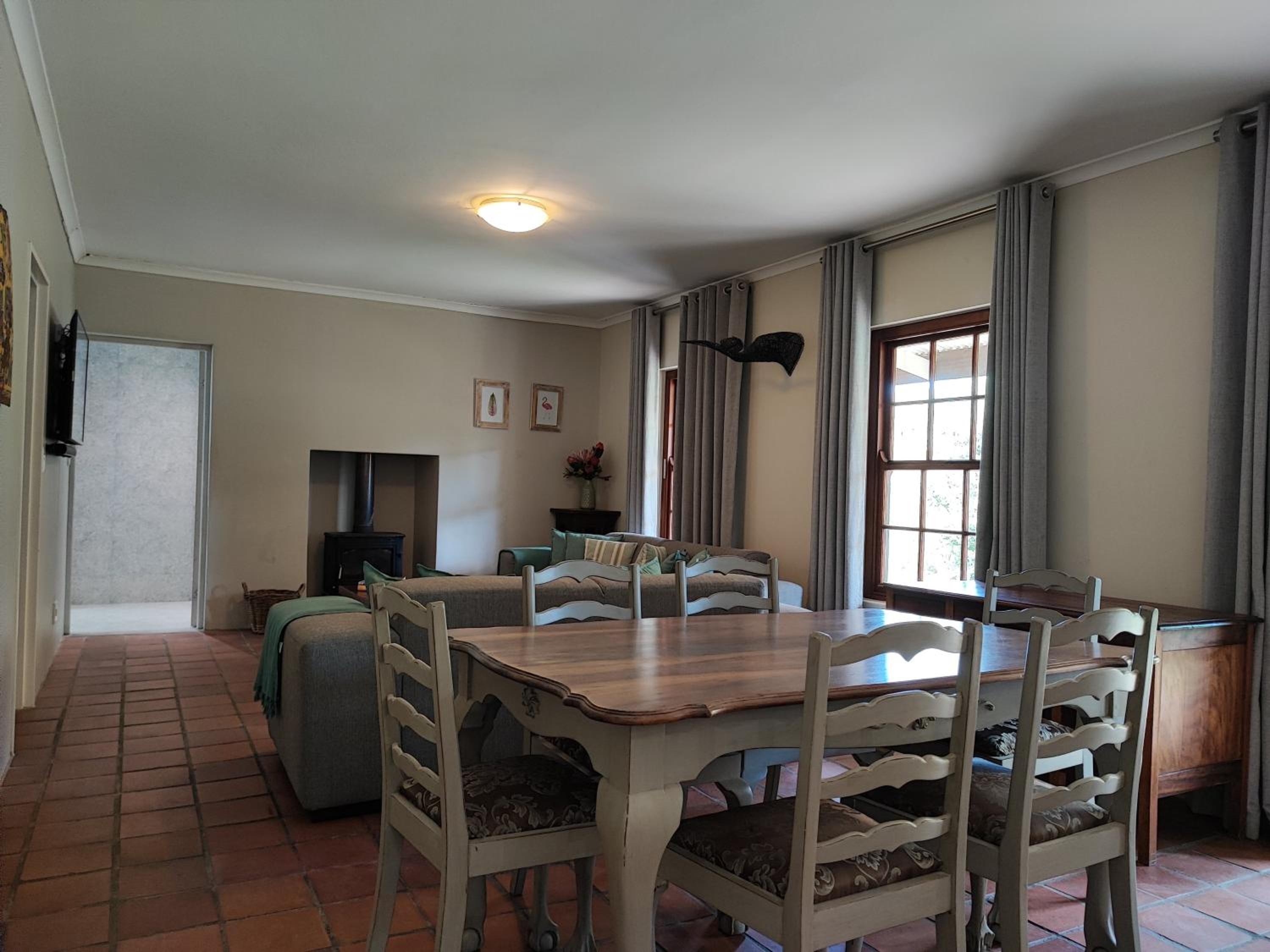 Three-Bedroom House photo 1