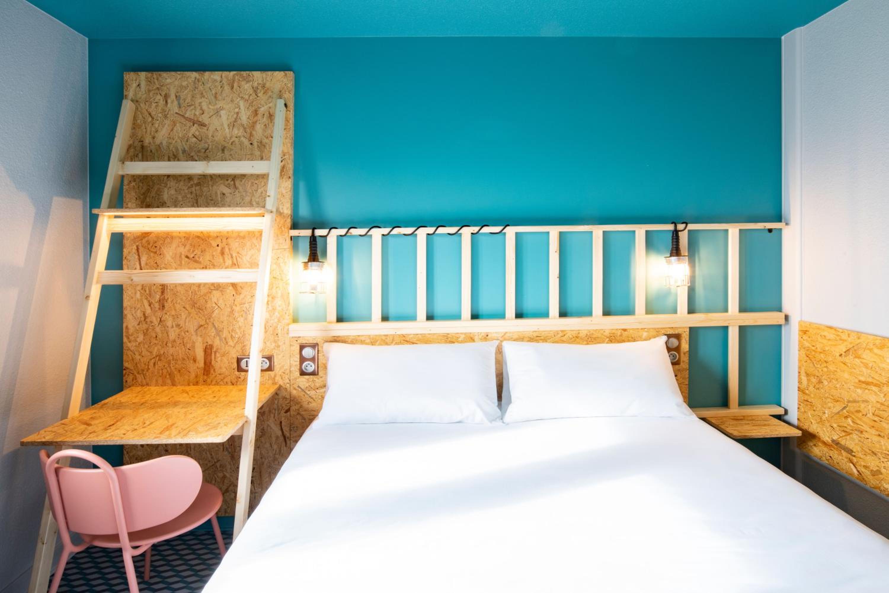 Double Room - Photo 7