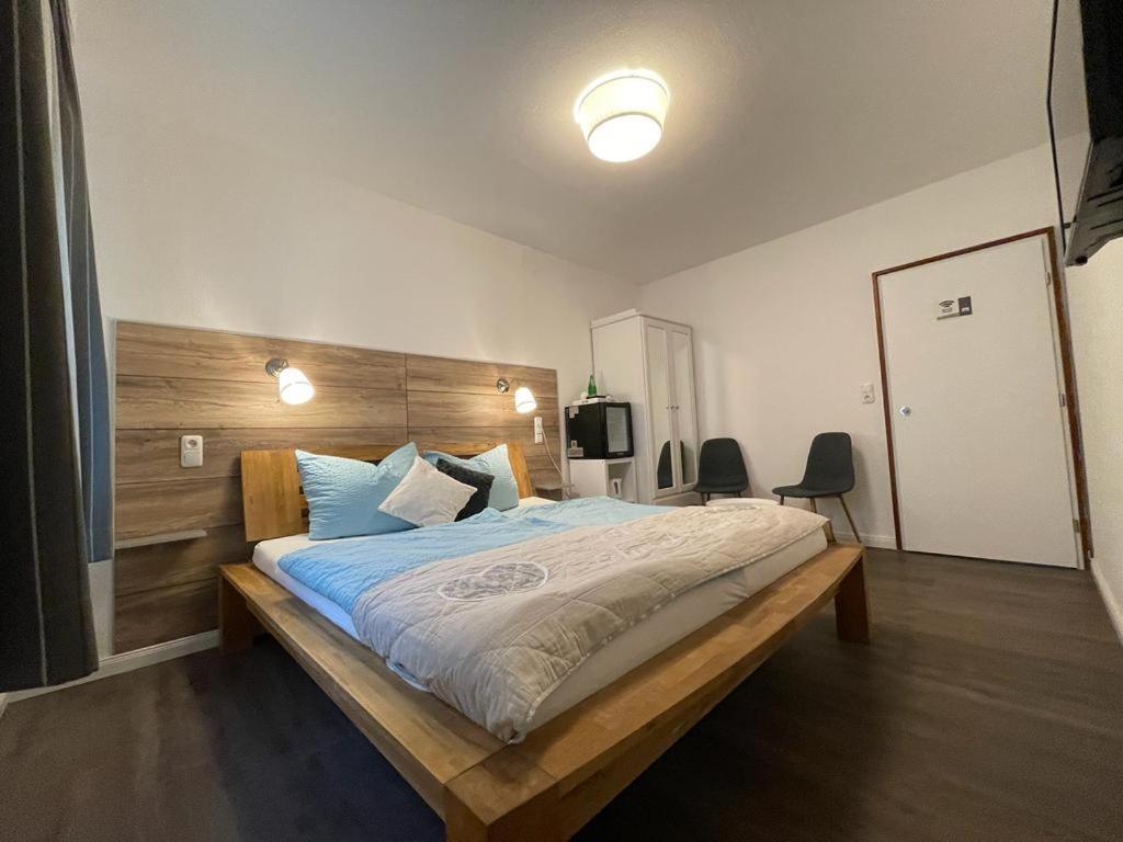 Double Room with Private Bathroom - Photo 5