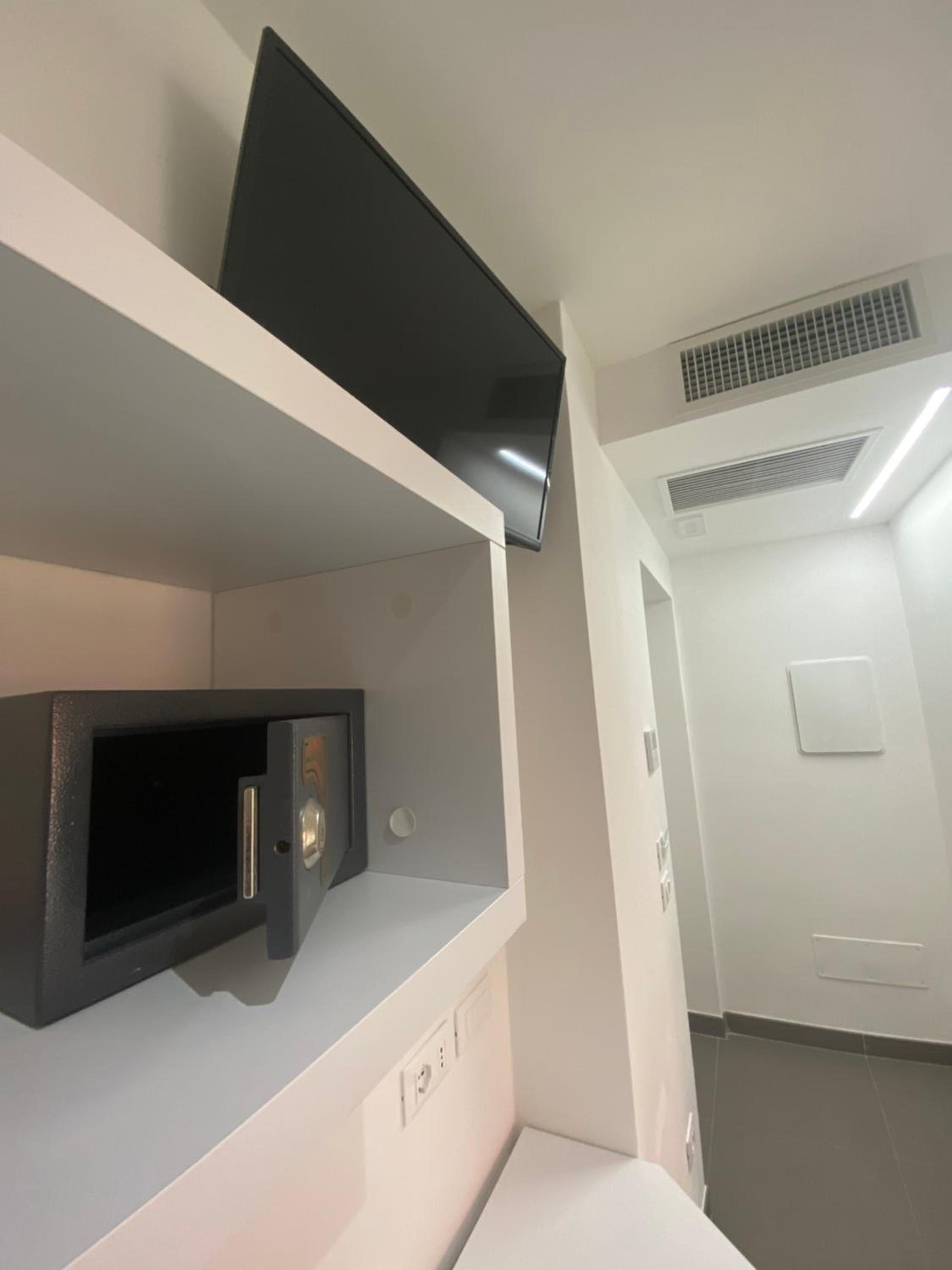 Standard Twin Room photo 3