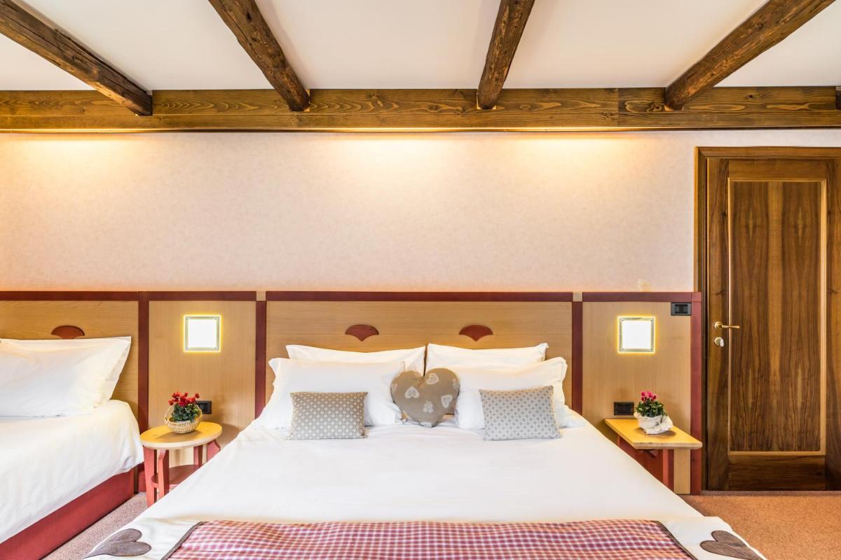 Large Double Room photo 1