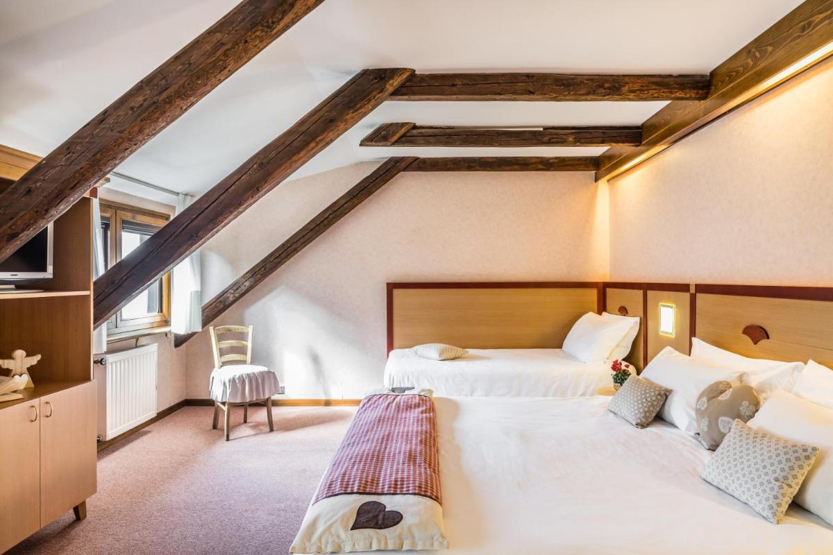 Large Double Room photo 2