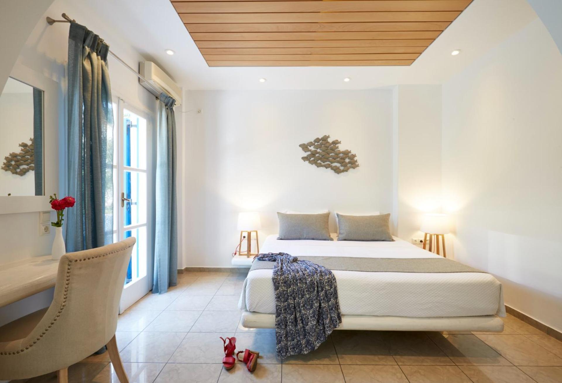 Superior Triple Room with Garden View - Photo 7