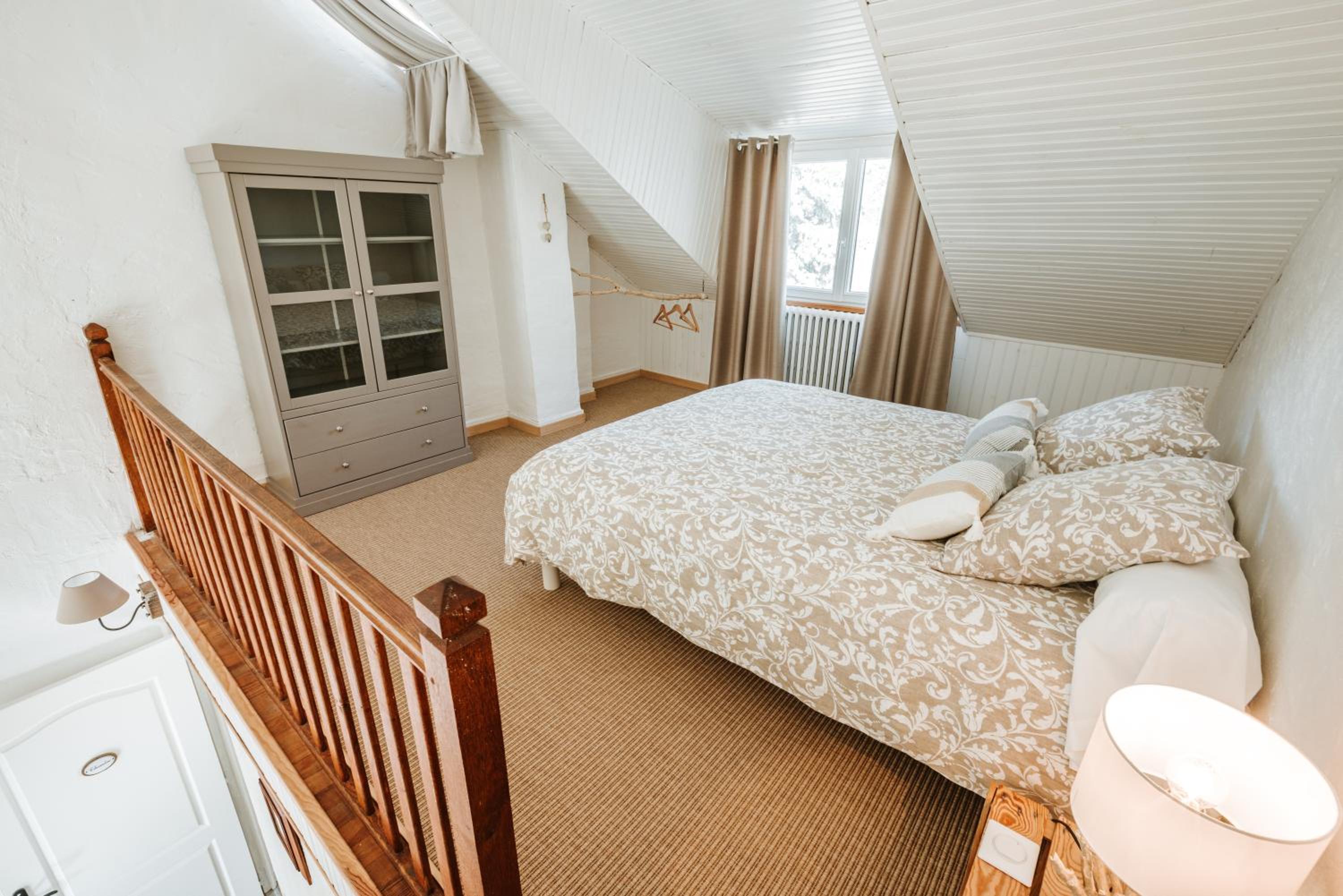 Family Room with Garden View - Photo 3