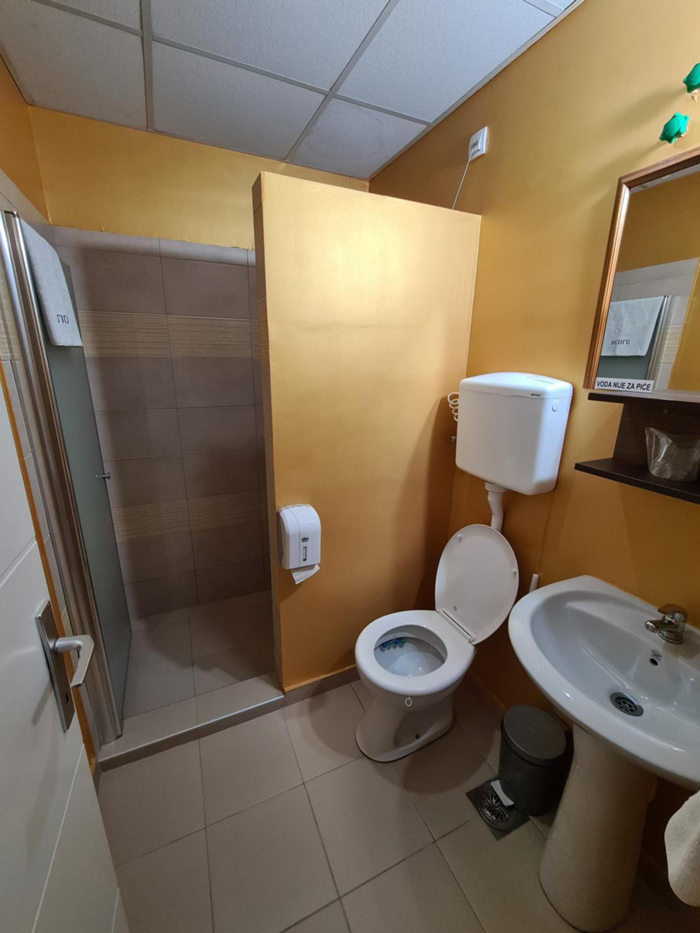 Deluxe Room - Photo 2