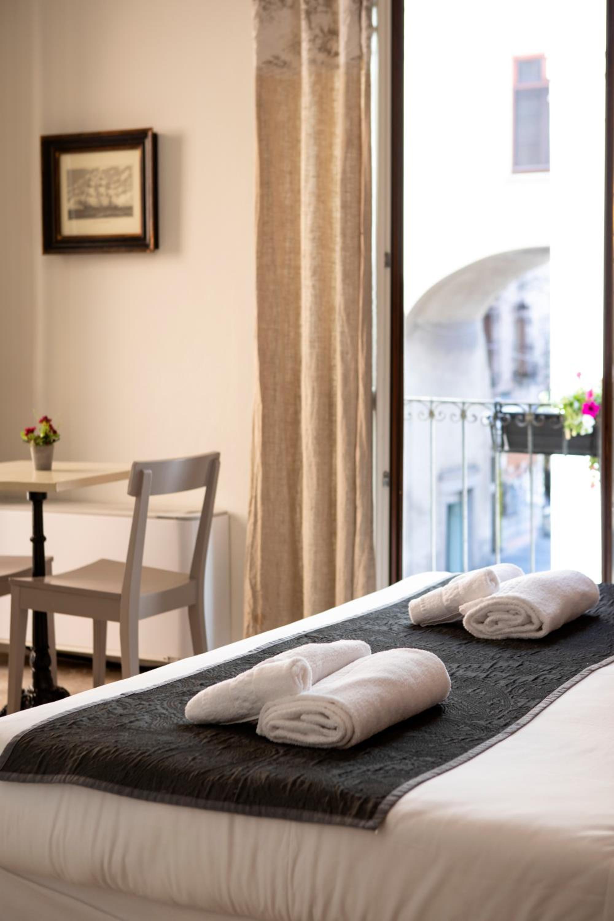 Junior Suite - Photo 17