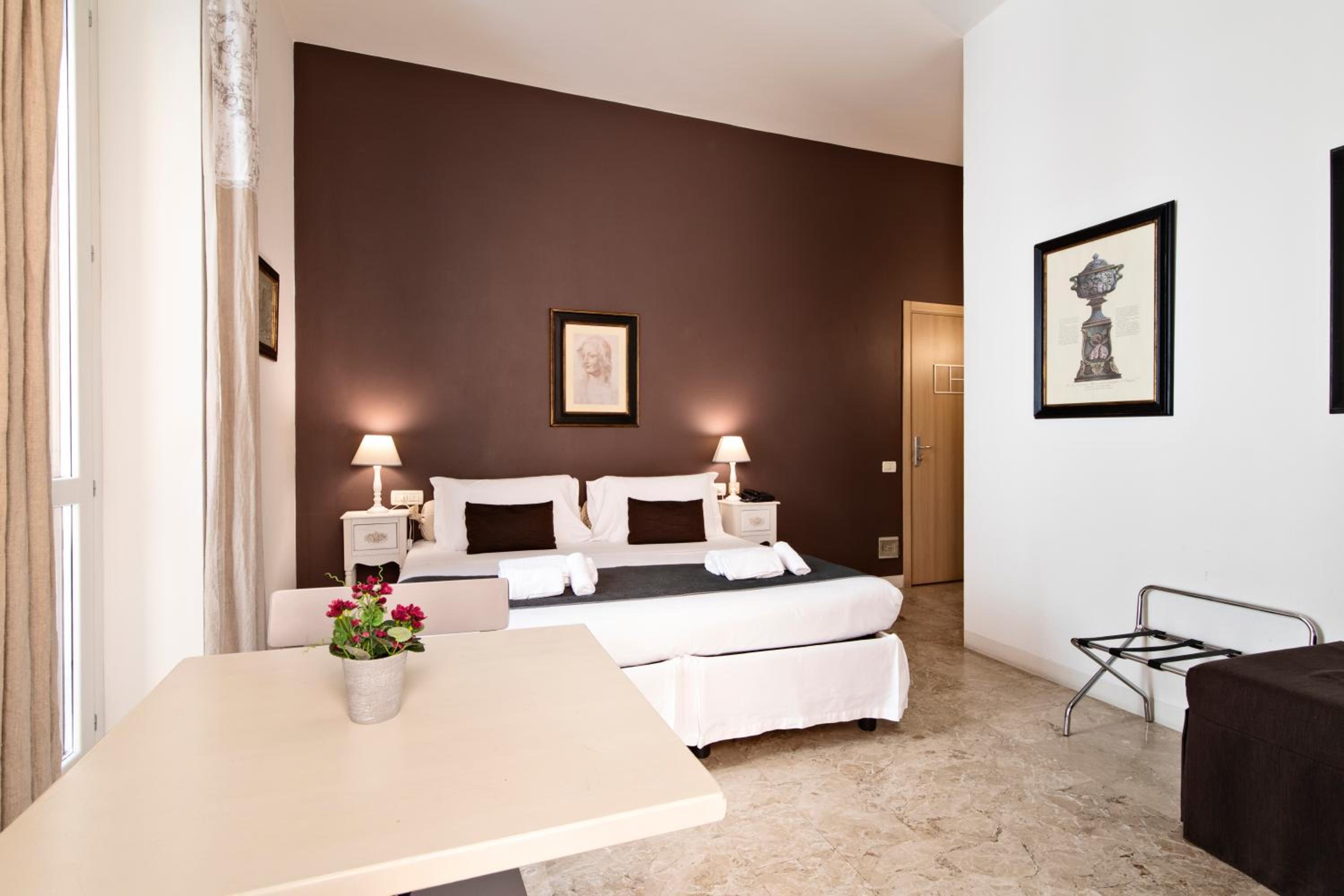 Junior Suite - Photo 13
