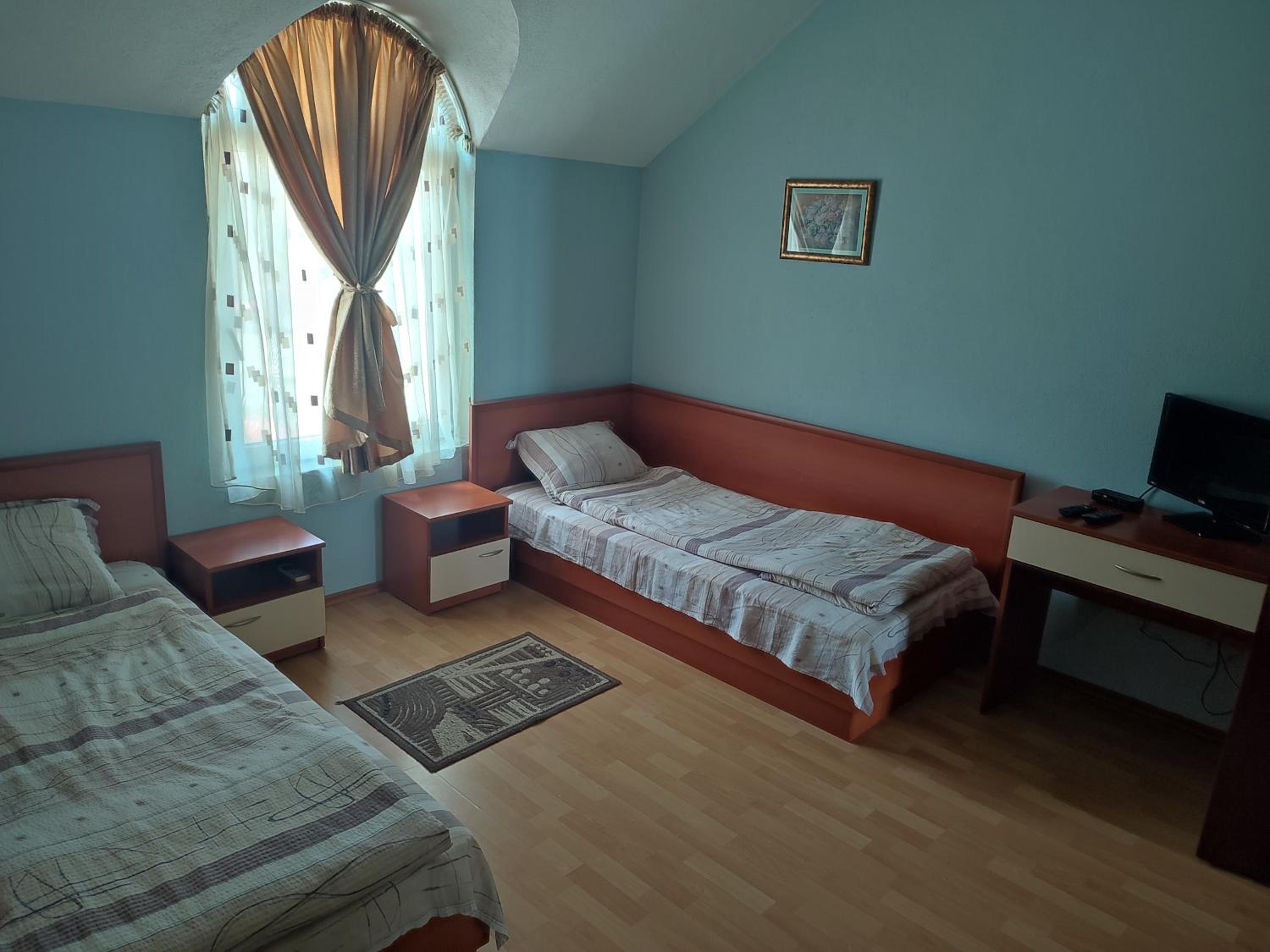 Double Room - Photo 1