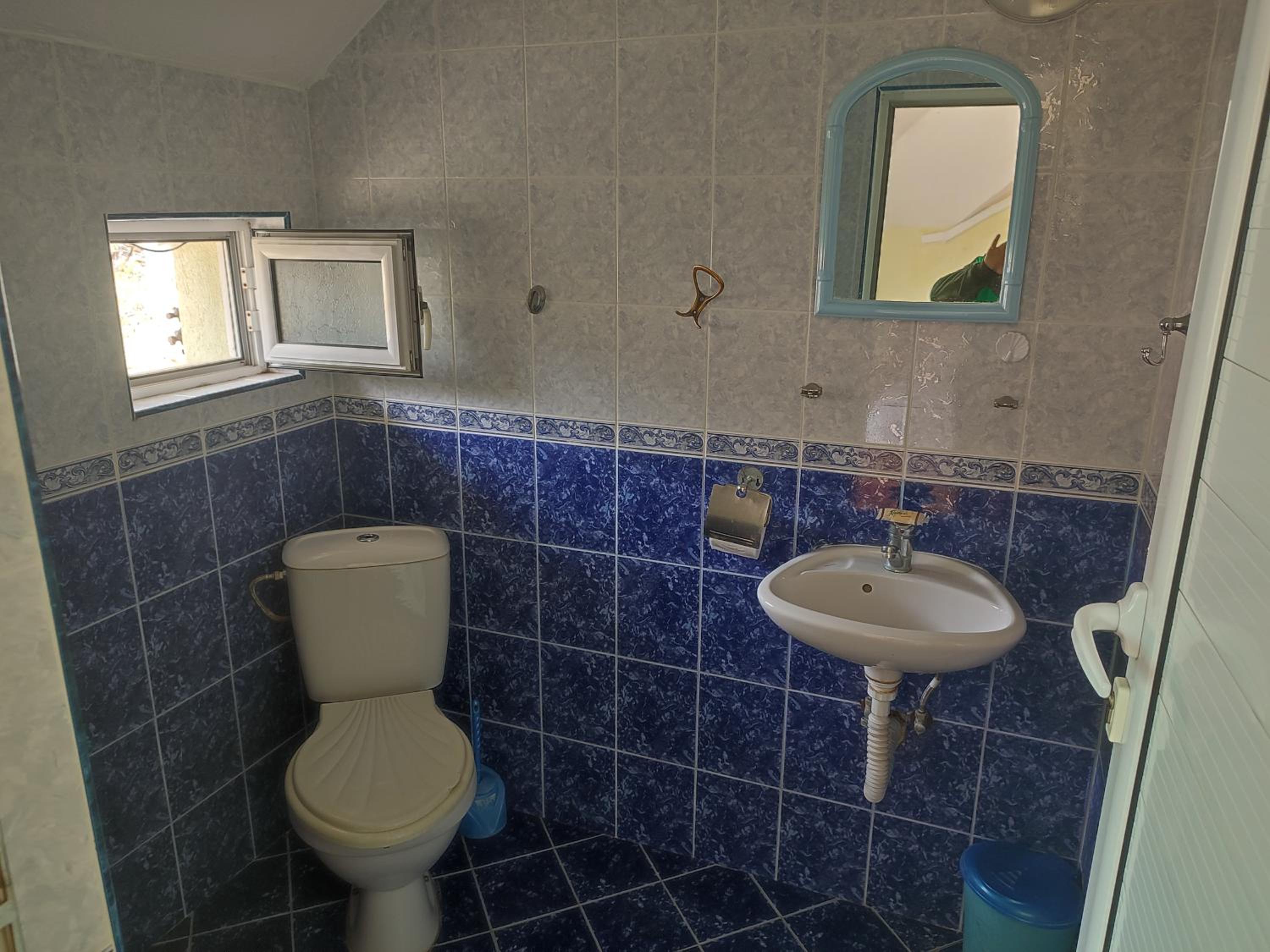 Double Room - Photo 9