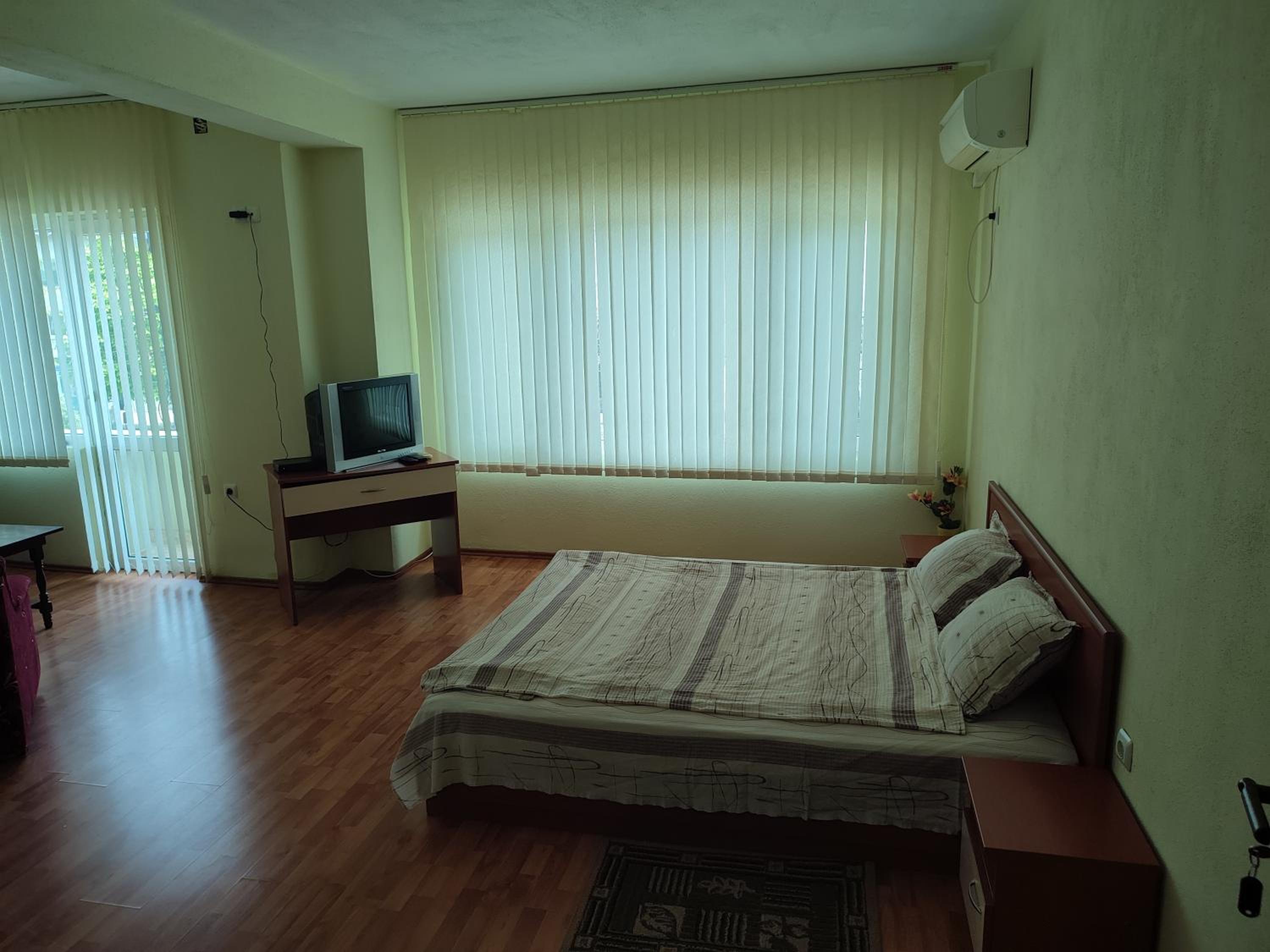 Triple Room with Balcony - Photo 1