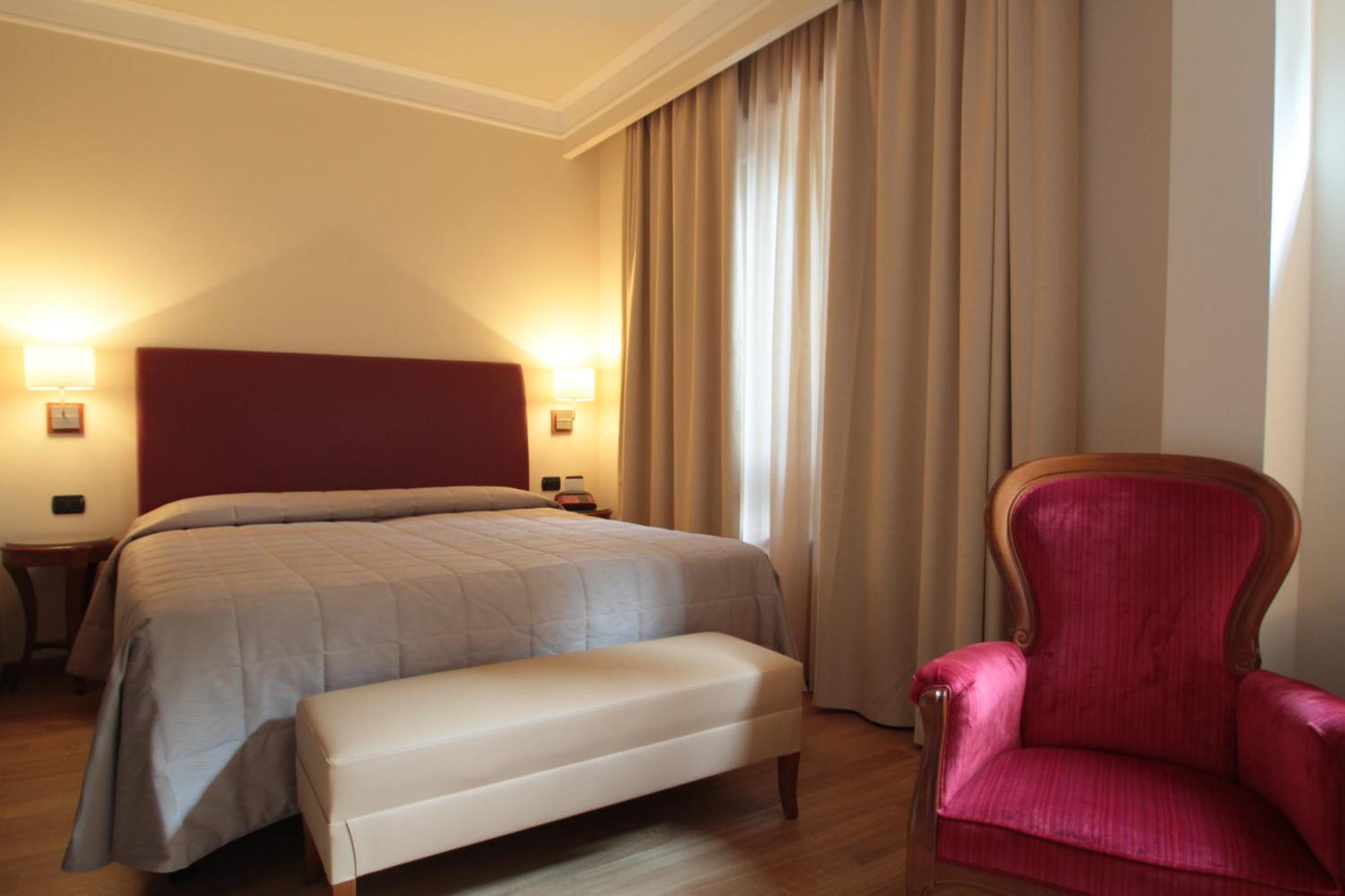 Superior Double Room - Photo 1