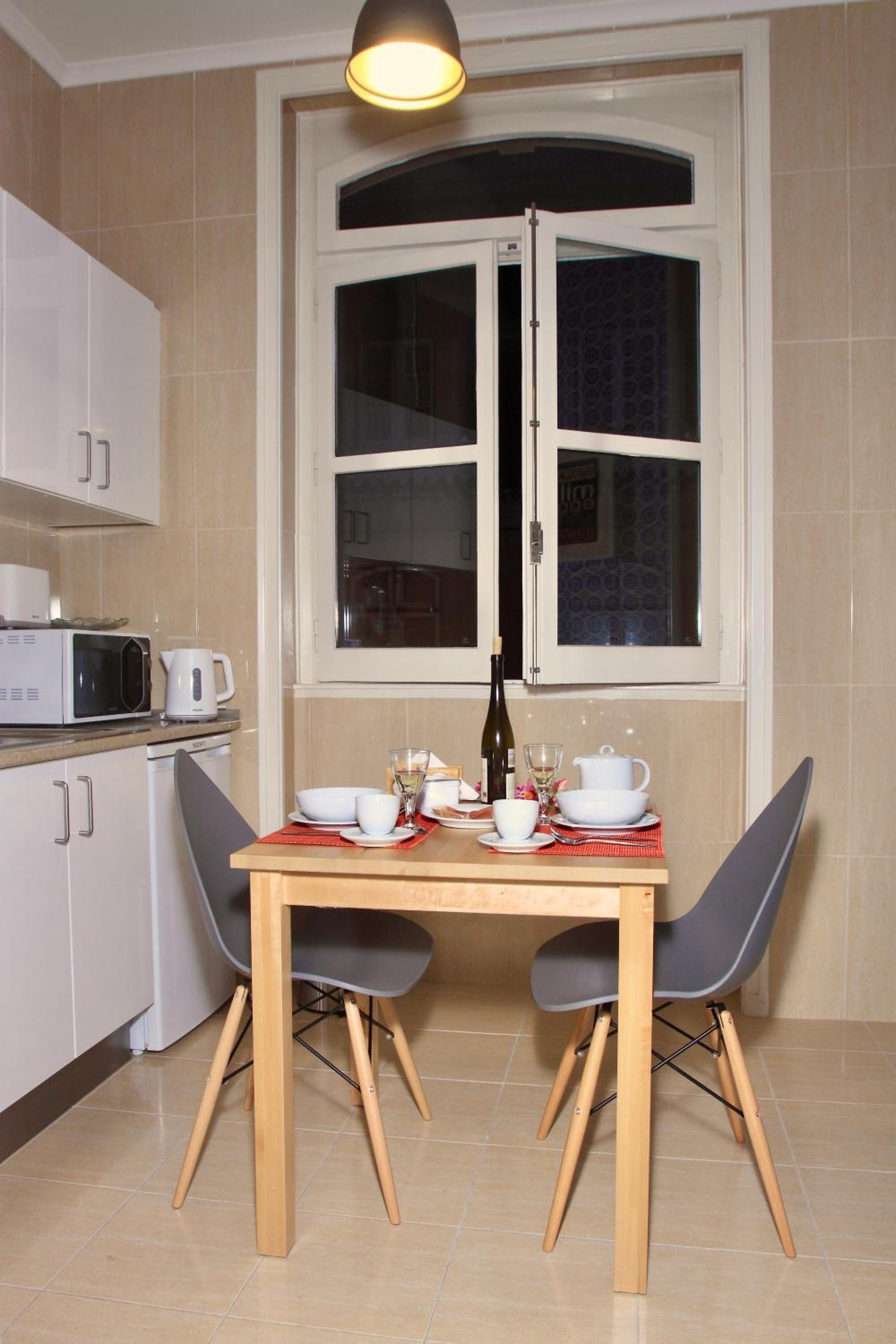 One-Bedroom Apartment with River View photo 2