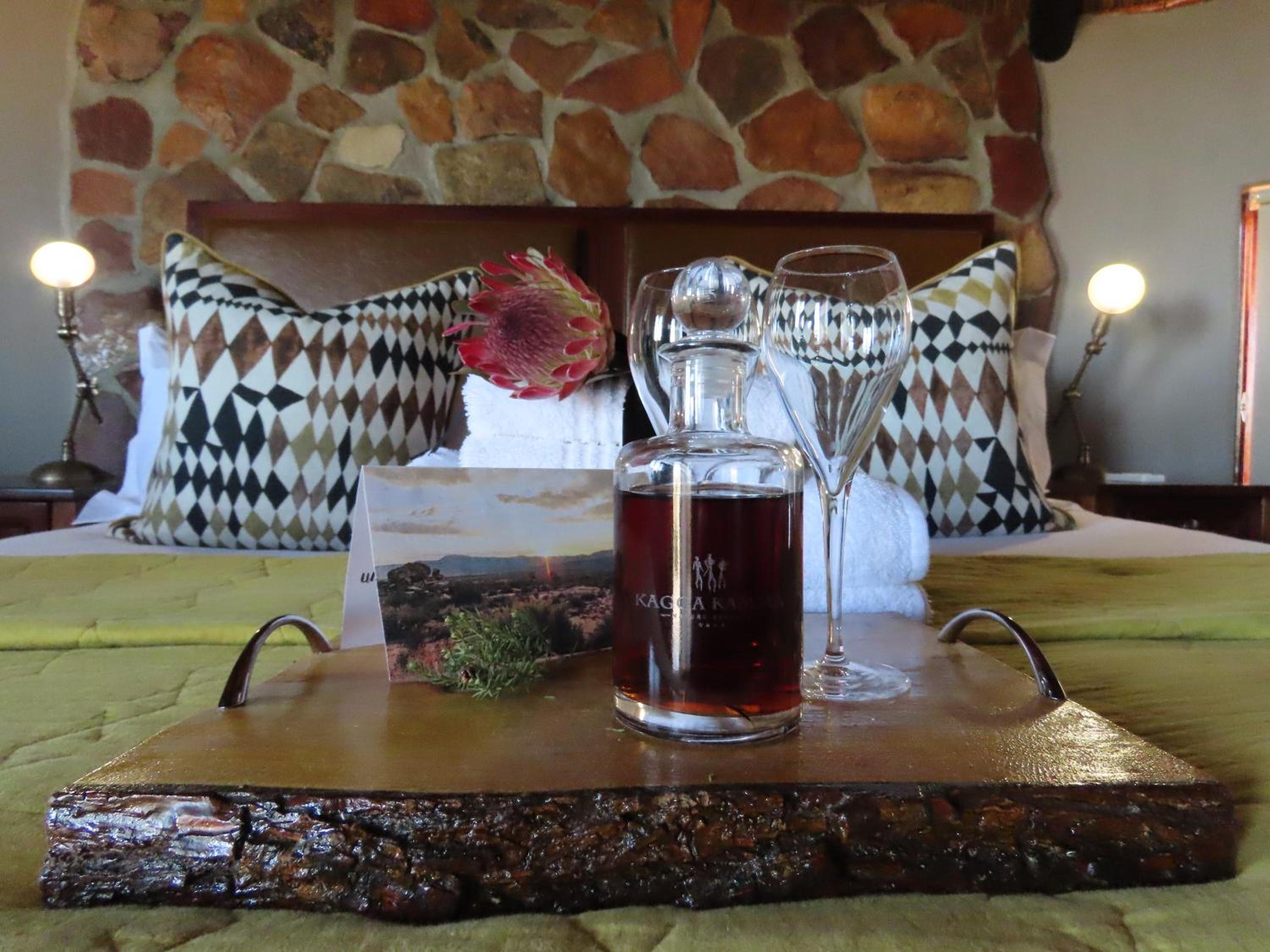 Hut Suite - Photo 11