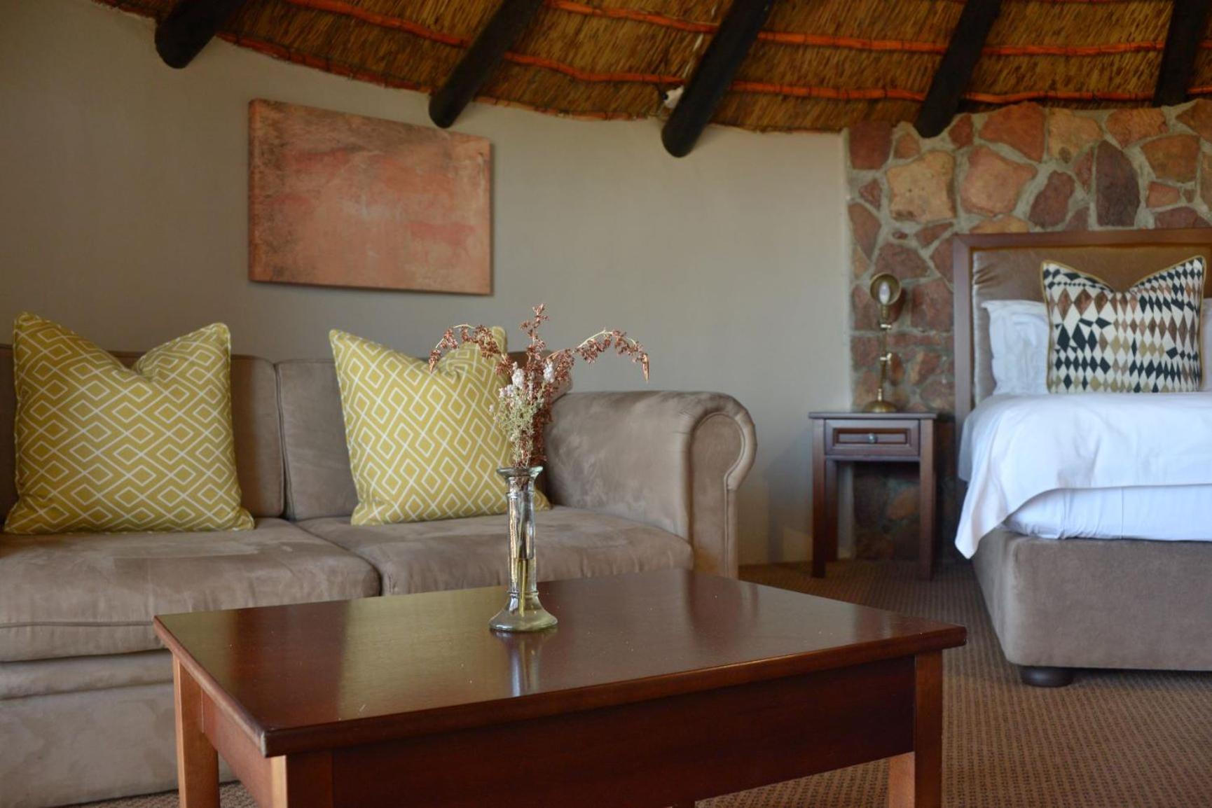 Hut Suite - Photo 4
