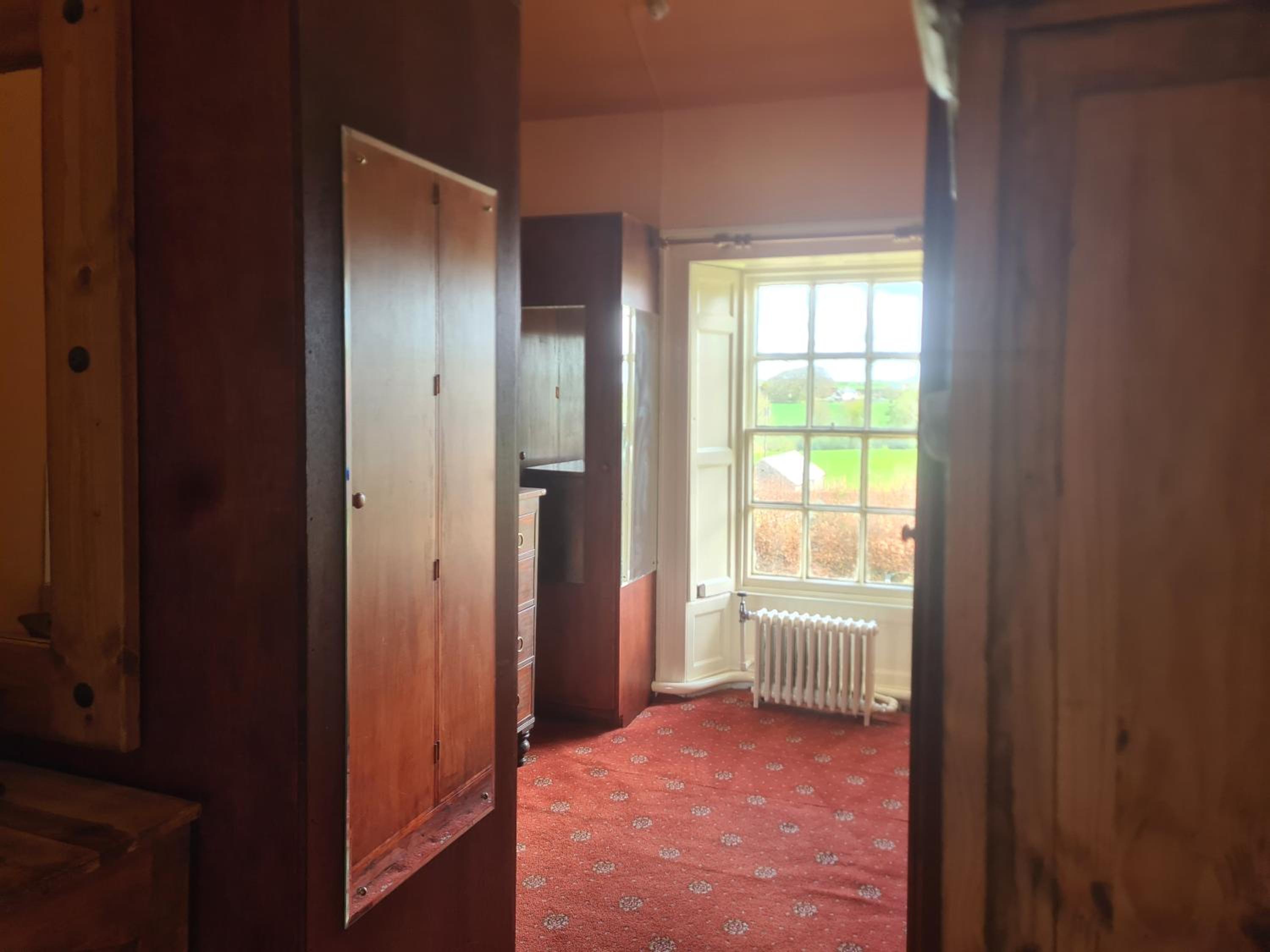 Deluxe King Room photo 2