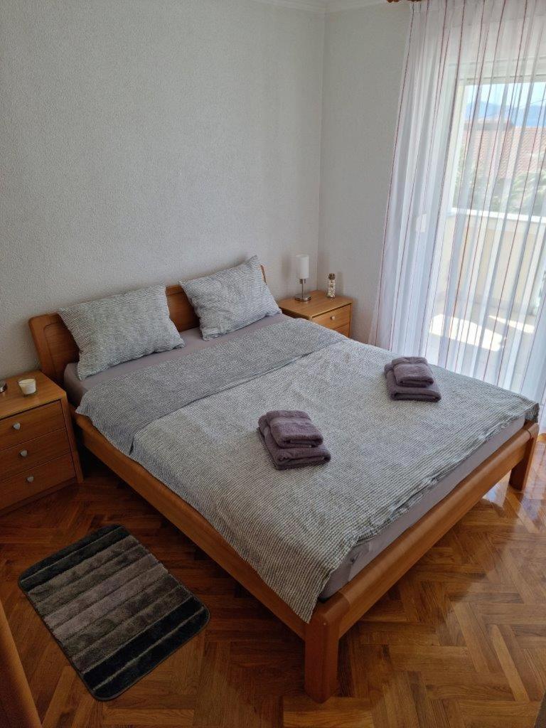 Appartamento con 2 Camere da Letto