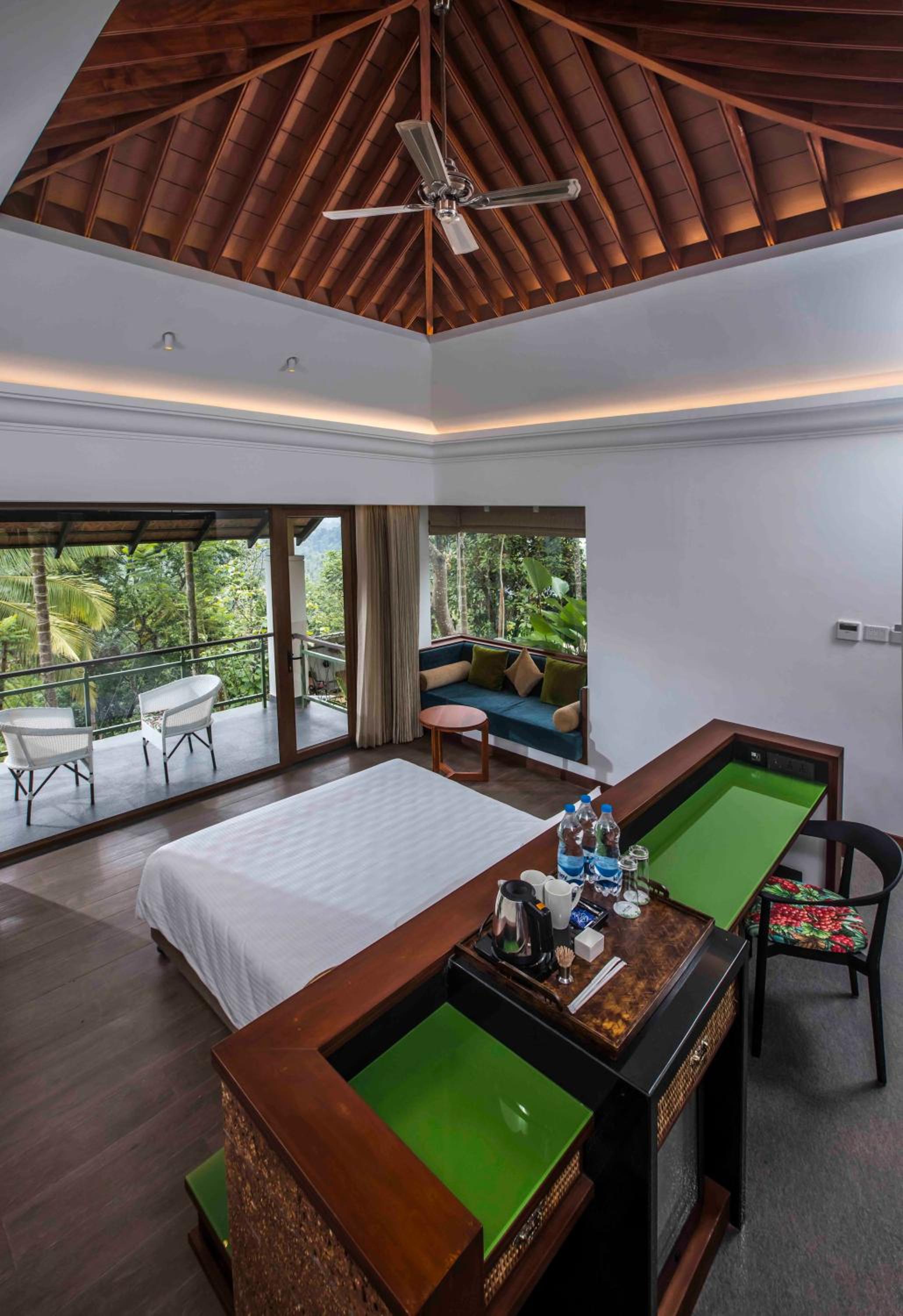 Estate Bungalow Estate Bungalow