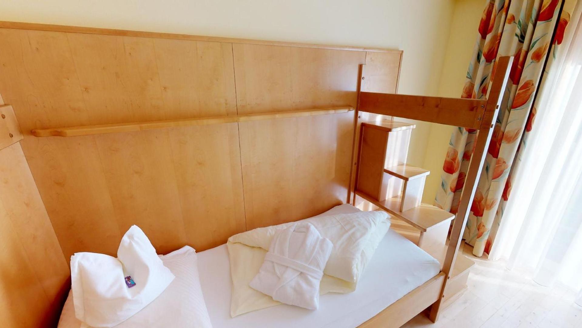 Single Room with Balcony photo 1