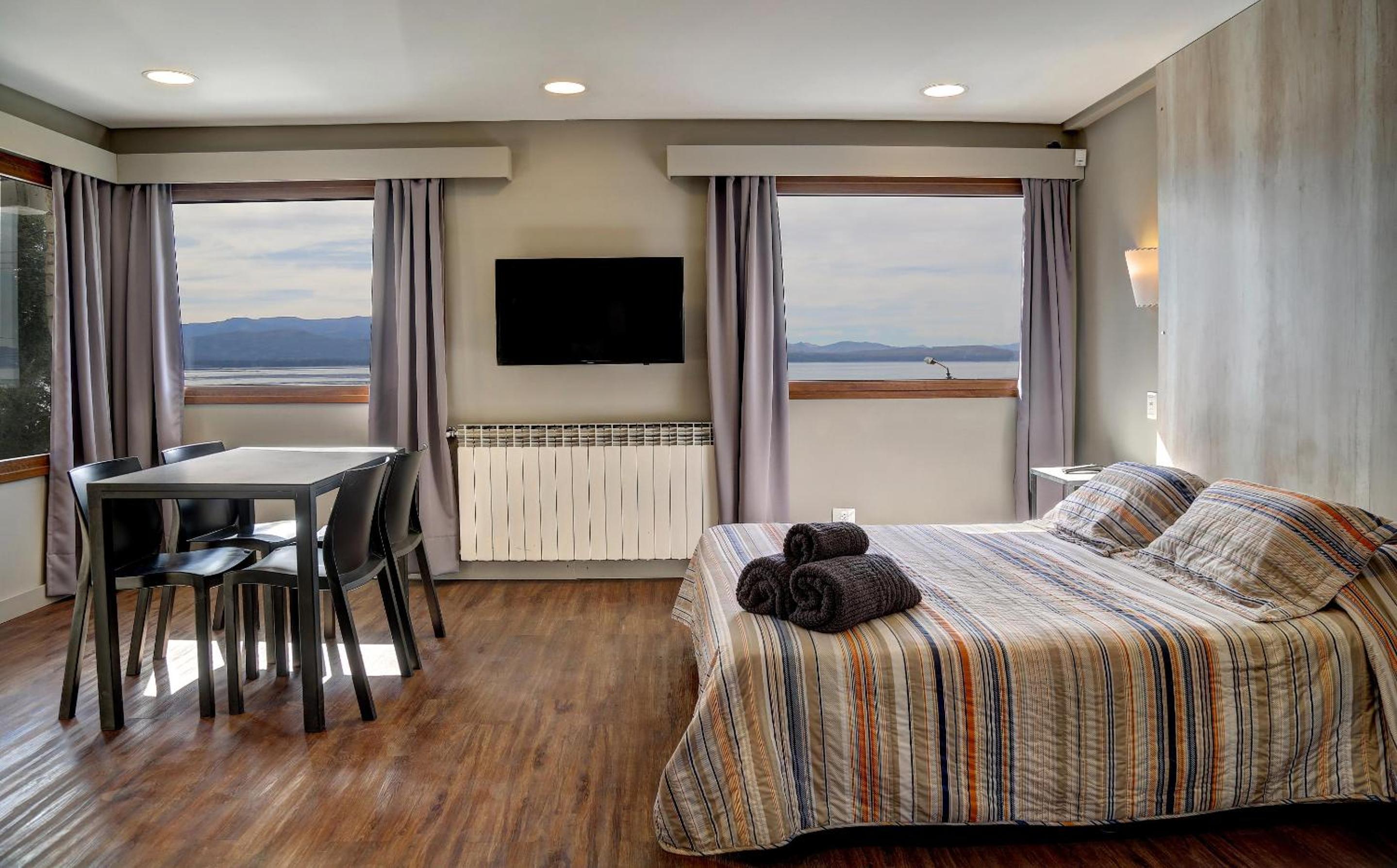 Double Room with Lake View