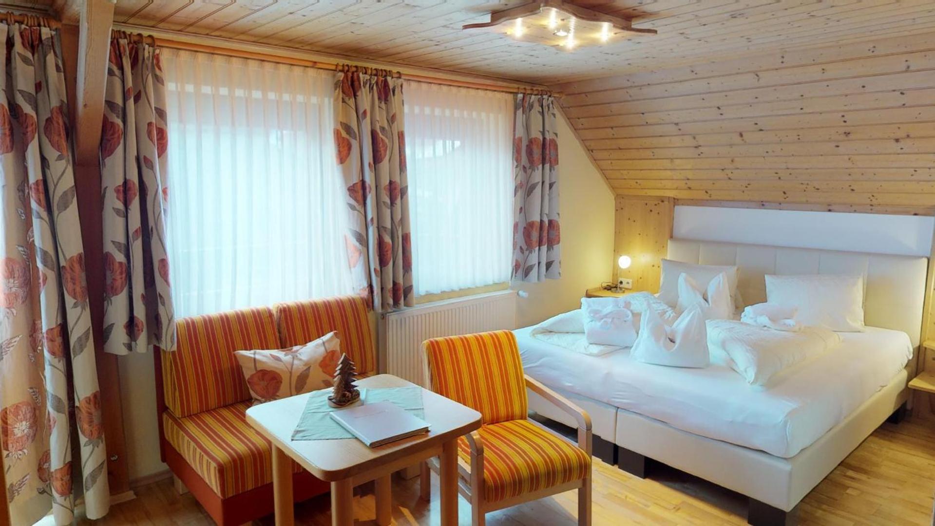 Family Suite with Balcony photo 3