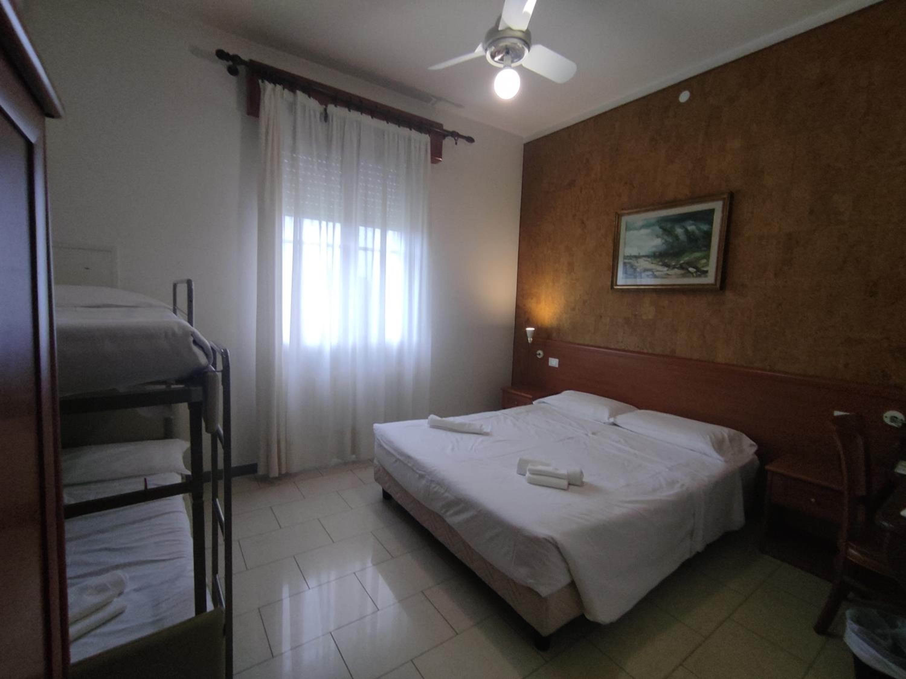 Quadruple Room photo 3