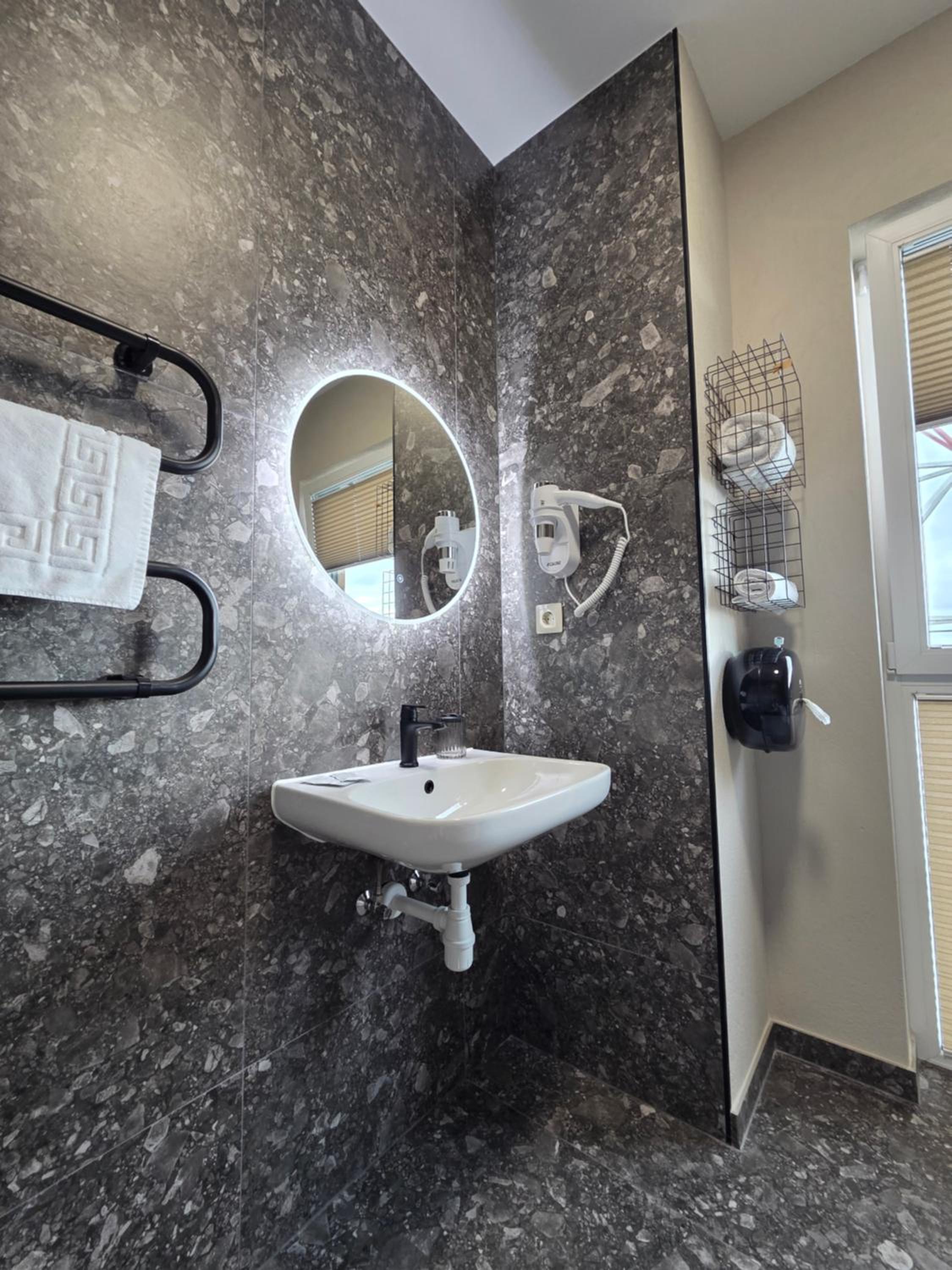 Single Room with Bath