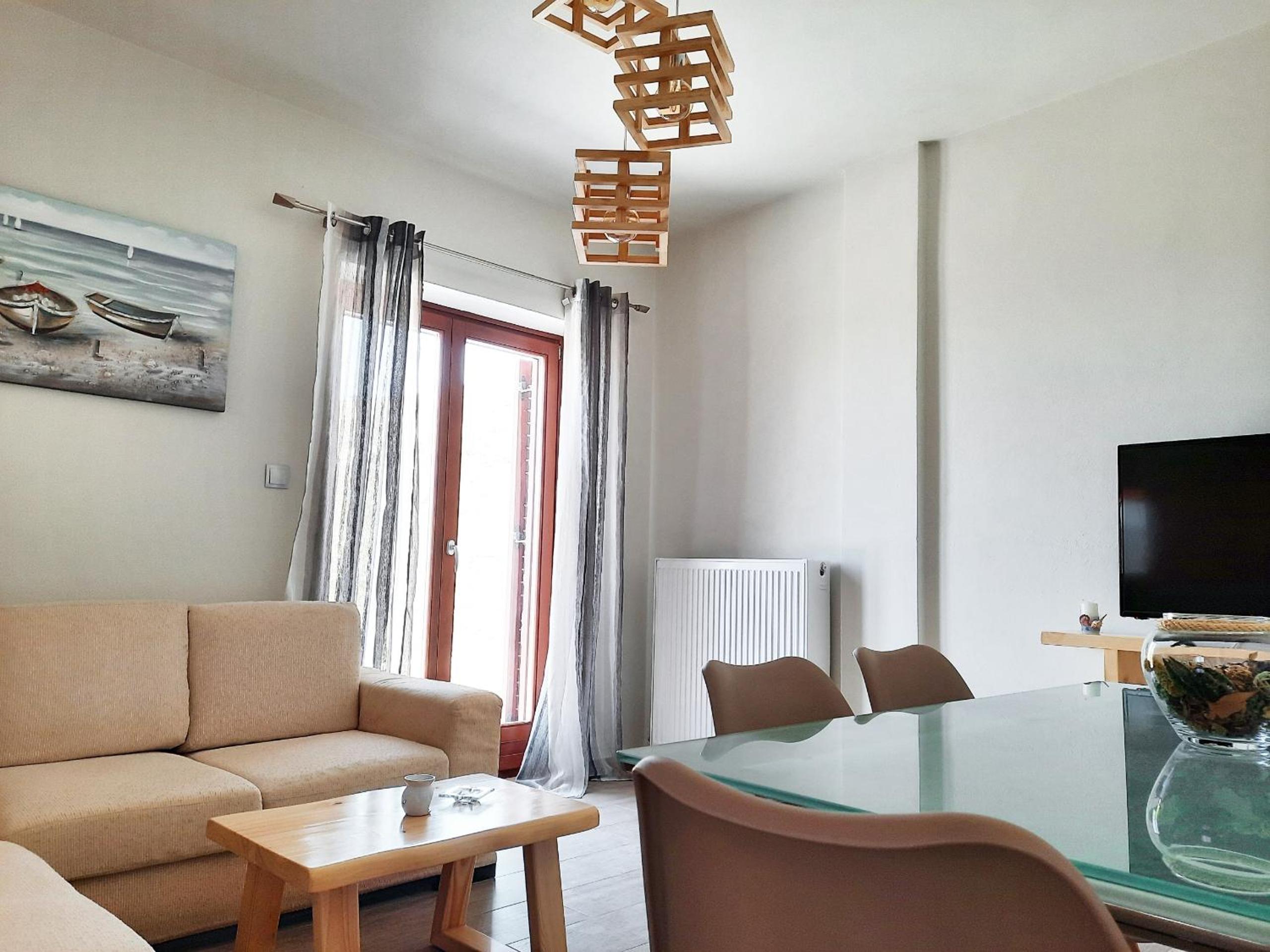 One-Bedroom Apartment - Photo 35