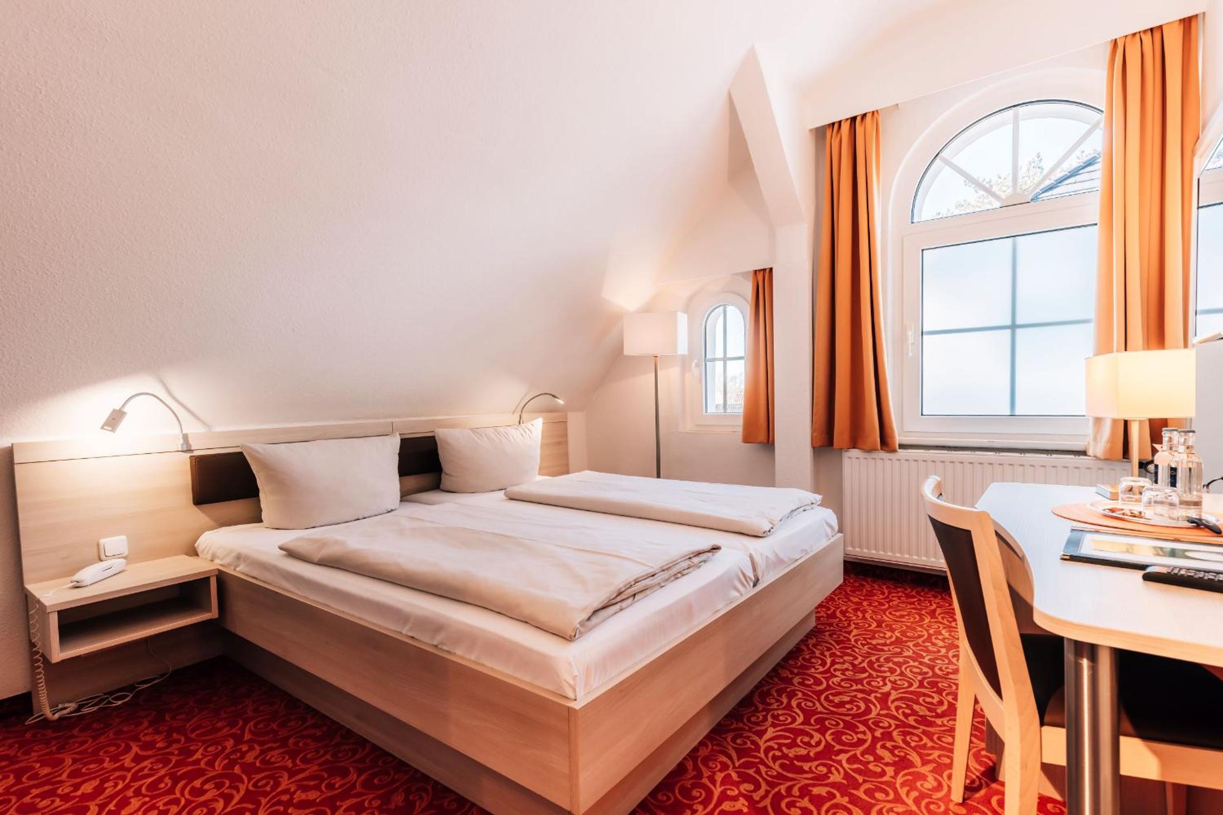 Double Room - Photo 4