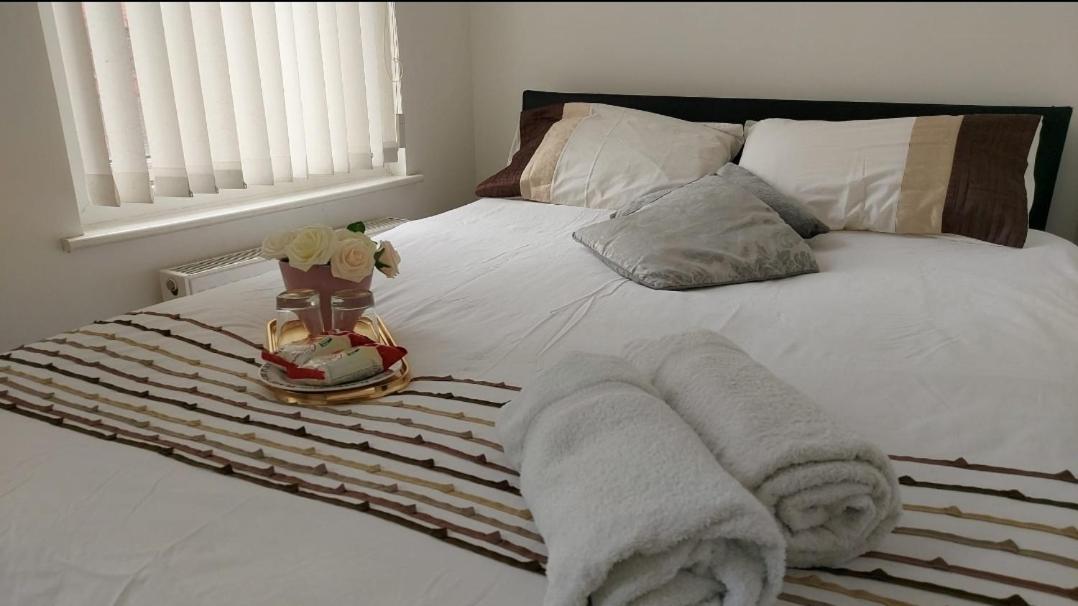 Budget Double Room - Photo 2