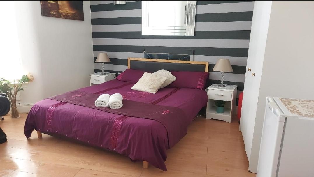 Deluxe Queen Room - Photo 3