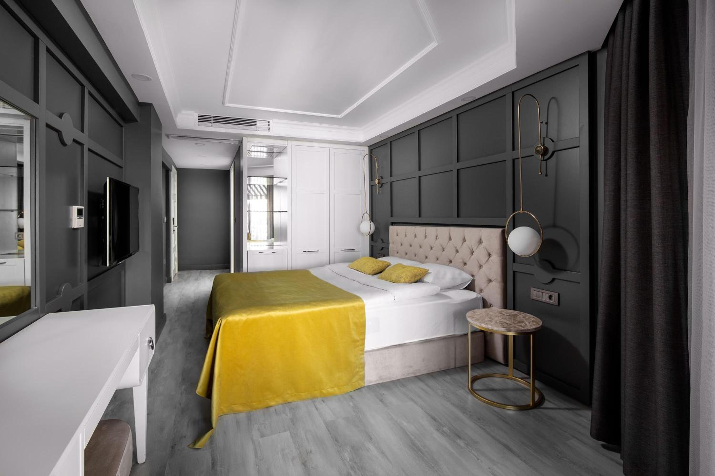 Standard Double Room - Photo 1